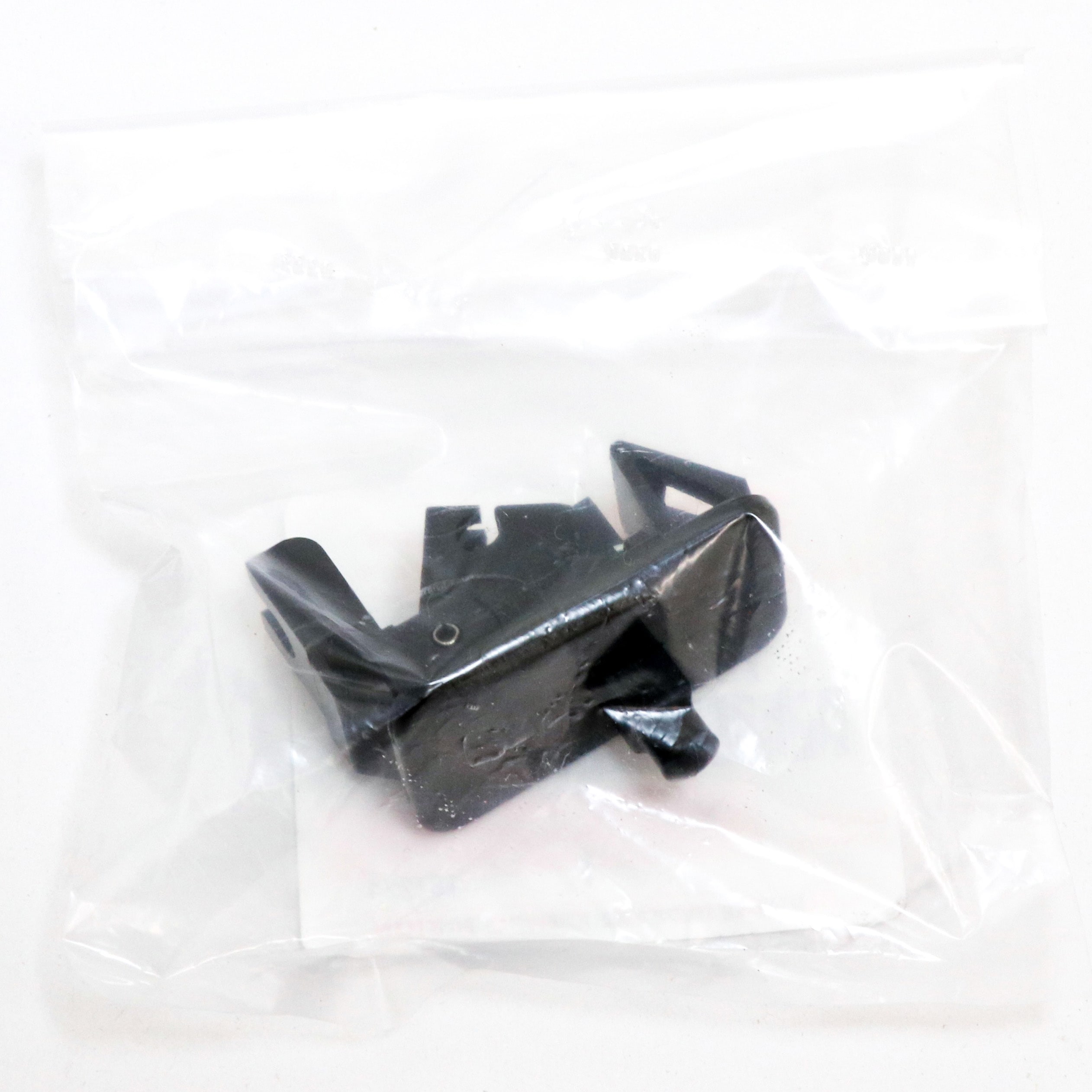 76520-64L01 (76520)オープナ，フューエルリッド 1個 スズキ 【通販