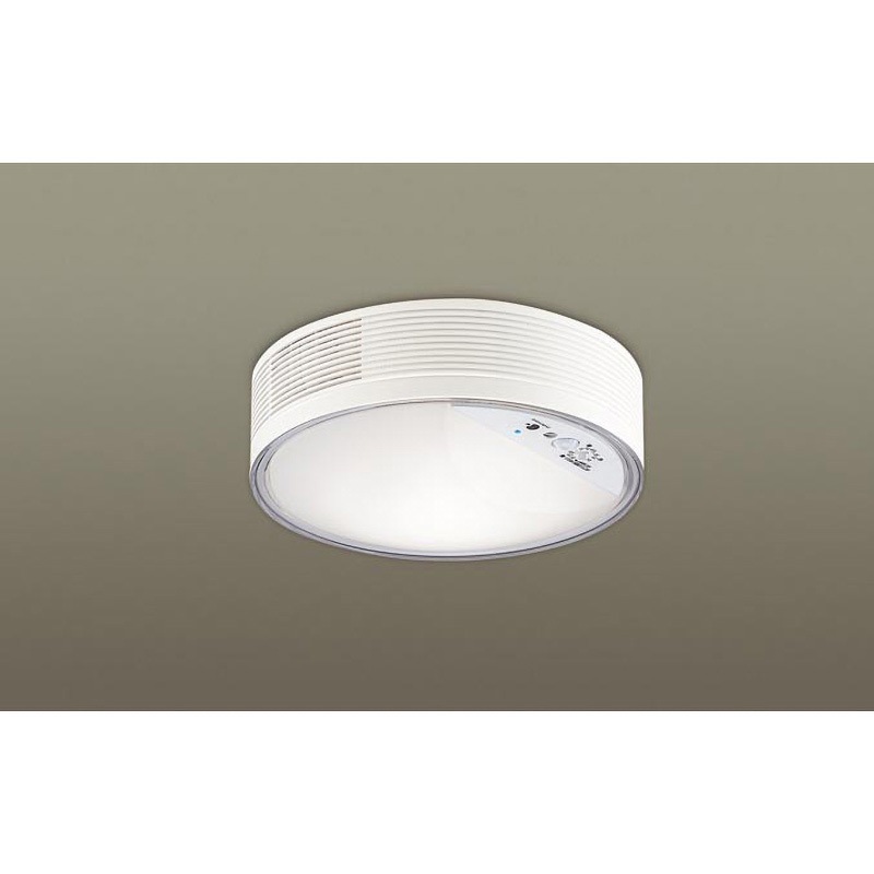 LGBC55004LE1 LEDシーリングライト60形温白色 Panasonic(パナソニック) Ra83 調光不可 AC100V 消費電力10.3W 直径225mm  LGBC55004LE1