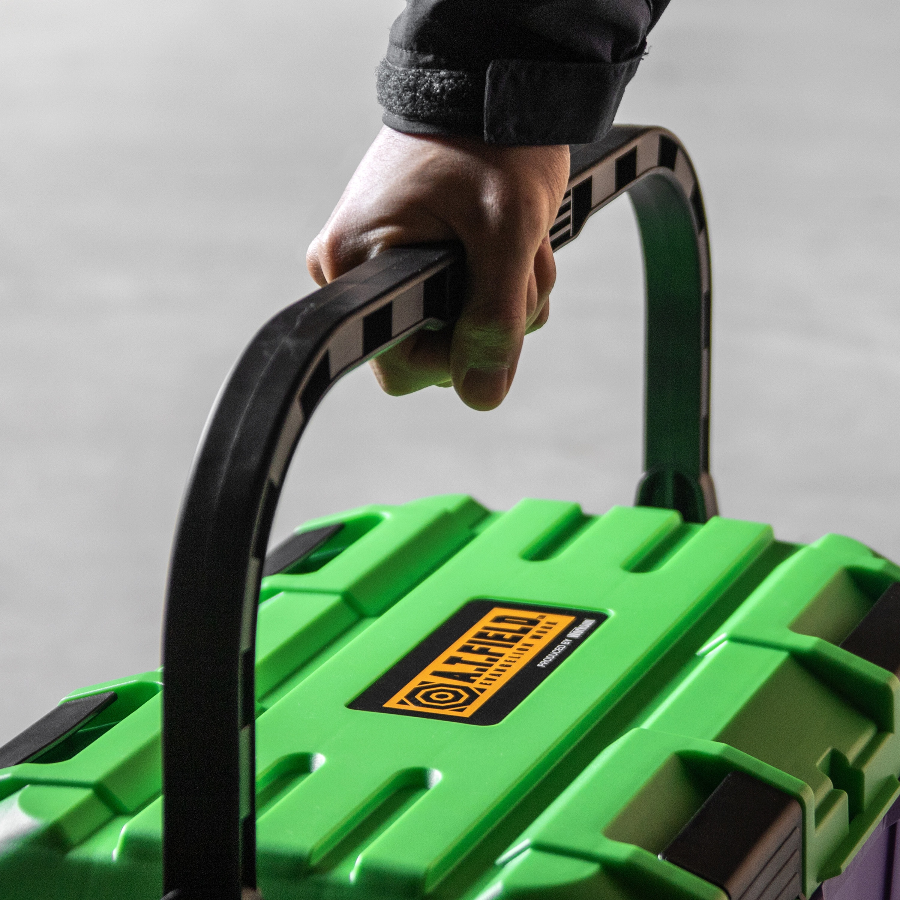 ATF-101 ツールボックス 17L エヴァンゲリオン 1箱 A.T.FIELD 【通販