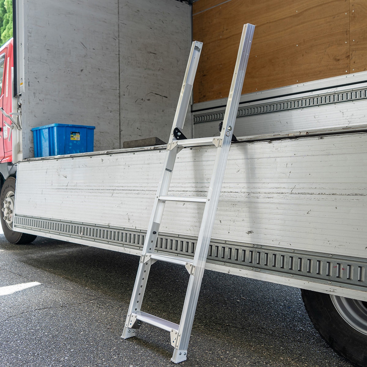 LM-15 トラック昇降はしご 1台 長谷川工業 【通販モノタロウ】