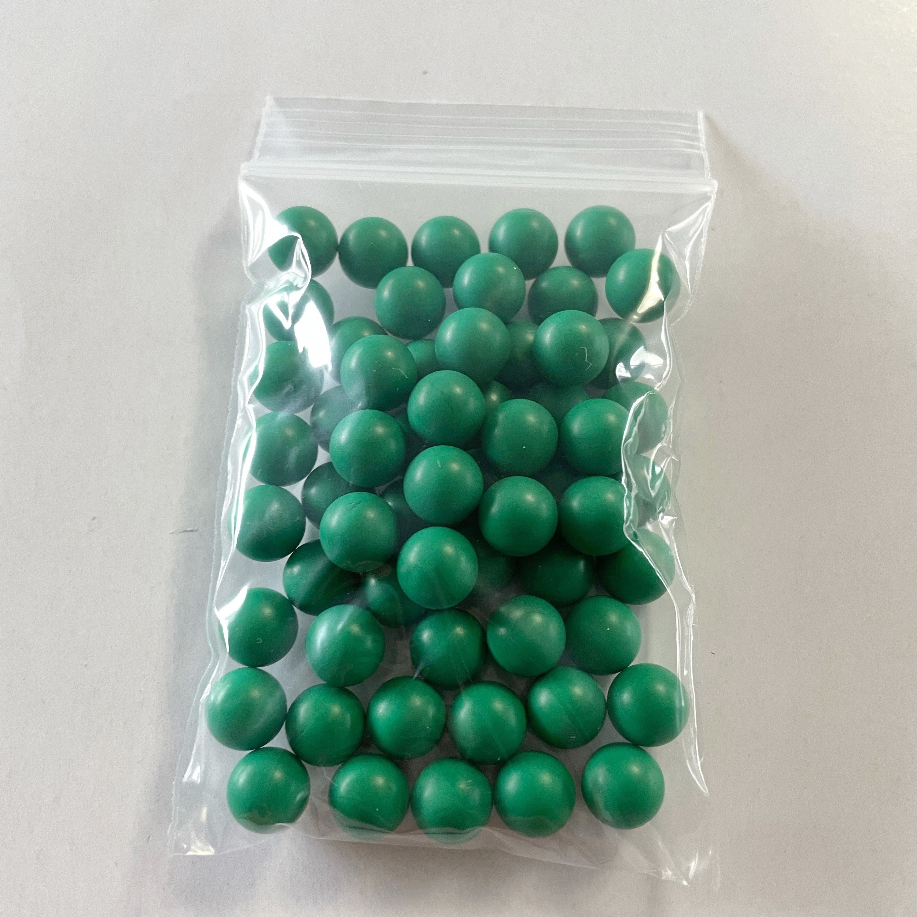 ヒューマニティ フェノール球 直径57.2mm アイボリー色 1個入 精密球