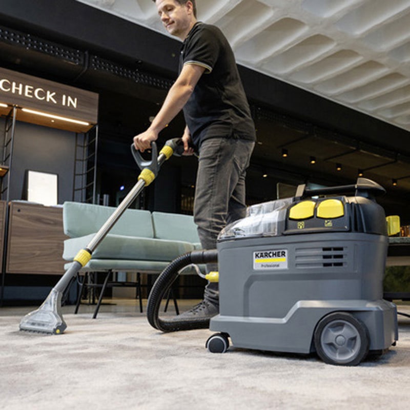 KARCHER ケルヒャー Puzzi 8/1 C カーペットリンスクリーナー 掃除機