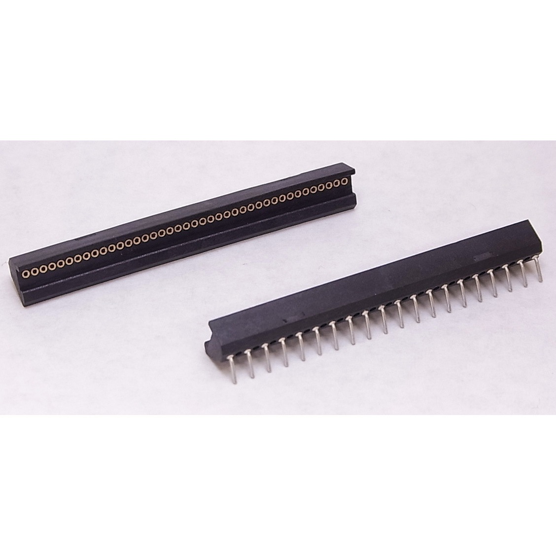AA-3-1.6 傾斜ソケット MAC8(マックエイト) 1A 適合ピン径0.35～0.47mm