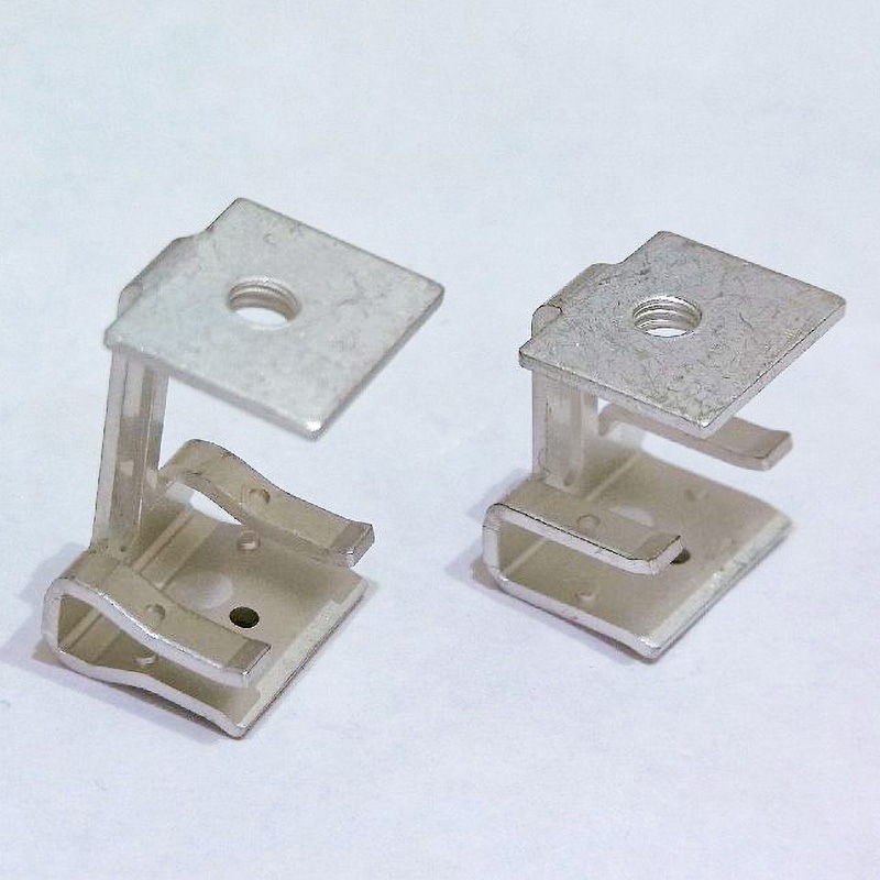 BW-3.2-15-M4 追加プリント基板用端子 MAC8(マックエイト) 20A ピッチ0.7mm 1袋(100個) 8,626円