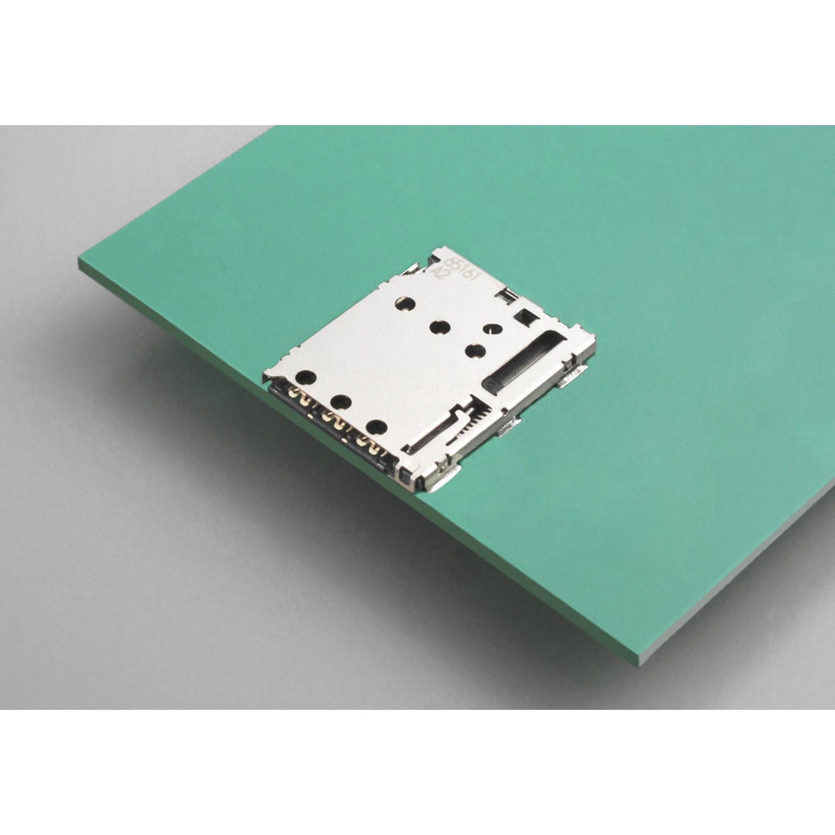 SF72S006VBDR2500 メモリカード用コネクタ JAE(日本航空電子工業) 極数6 0.5A 10V プッシュ-プッシュ タイプ  1巻(2500個) SF72S006VBDR2500