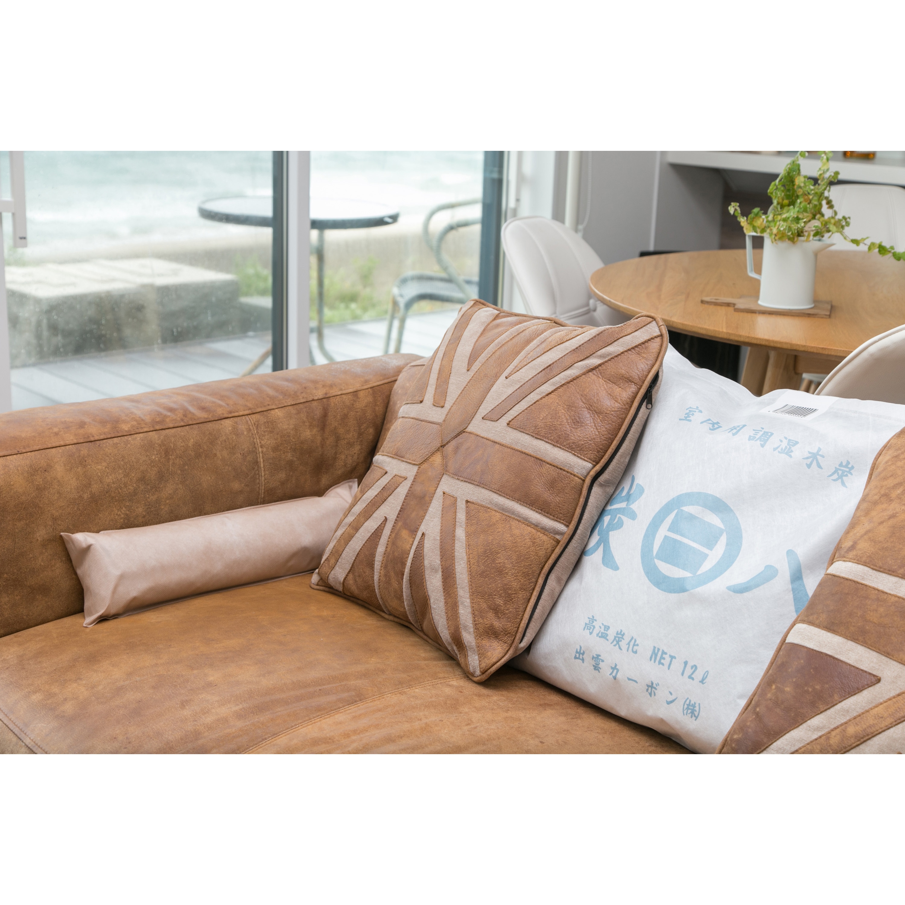 出雲屋 炭八 室内用 出雲カーボン 中身/針葉樹を原料とした木炭 袋