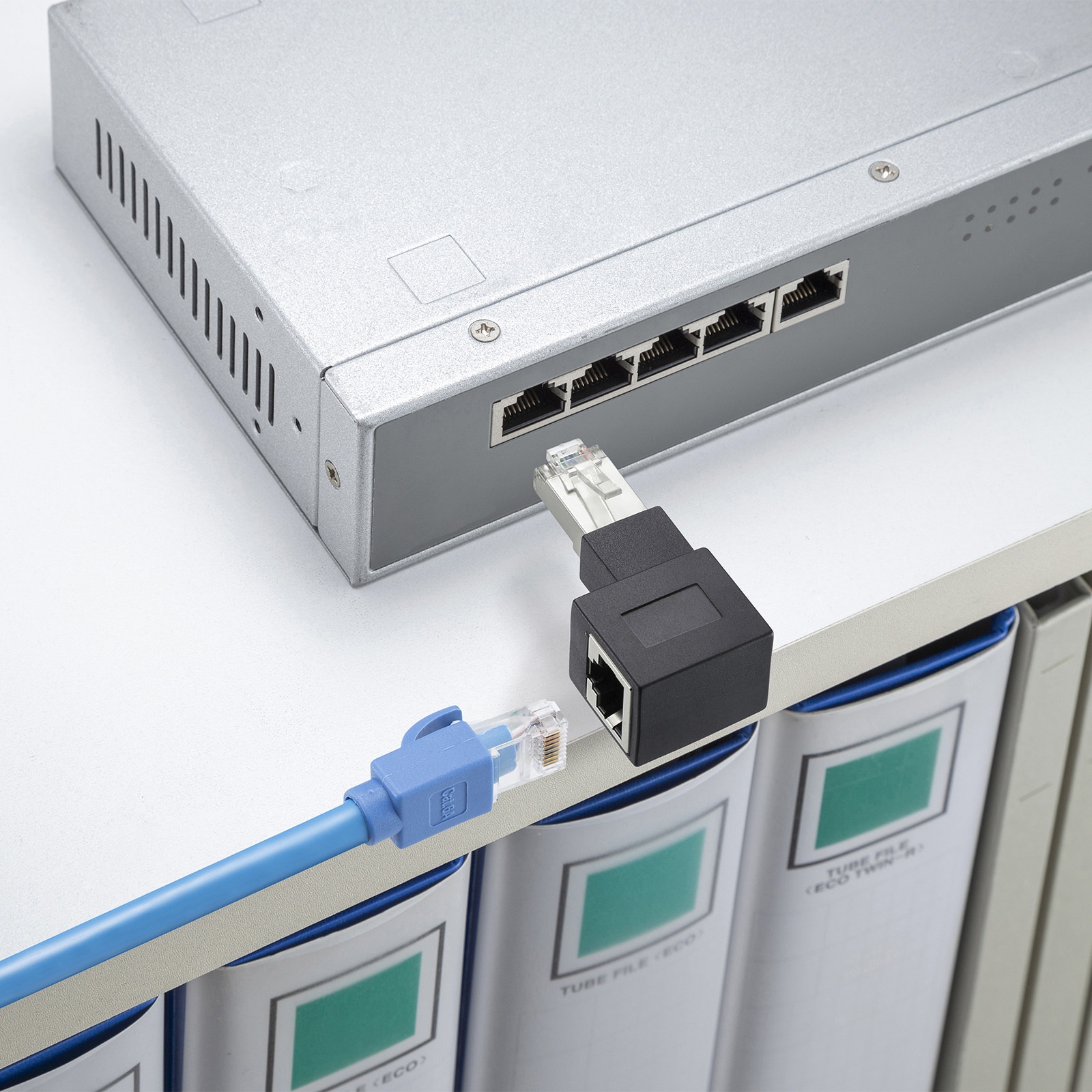 ADT-RJ6A-LL RJ-45変換アダプタ サンワサプライ RJ-45 左出し ADT-RJ6A