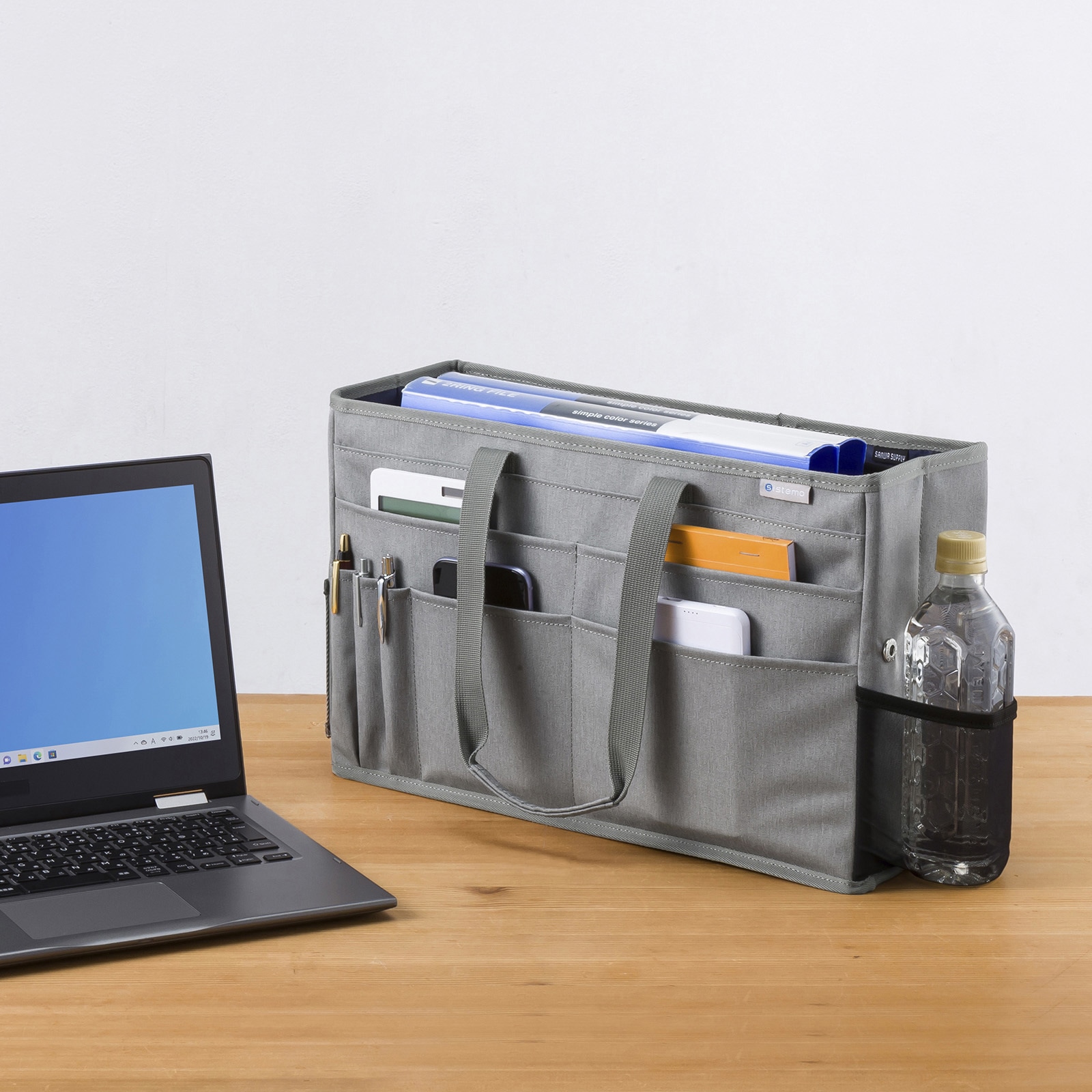 未使用　VAKT. バッグ bagC グレー ボックス型バッグ（13.3インチワイド対応・蓋つき・自立・収納