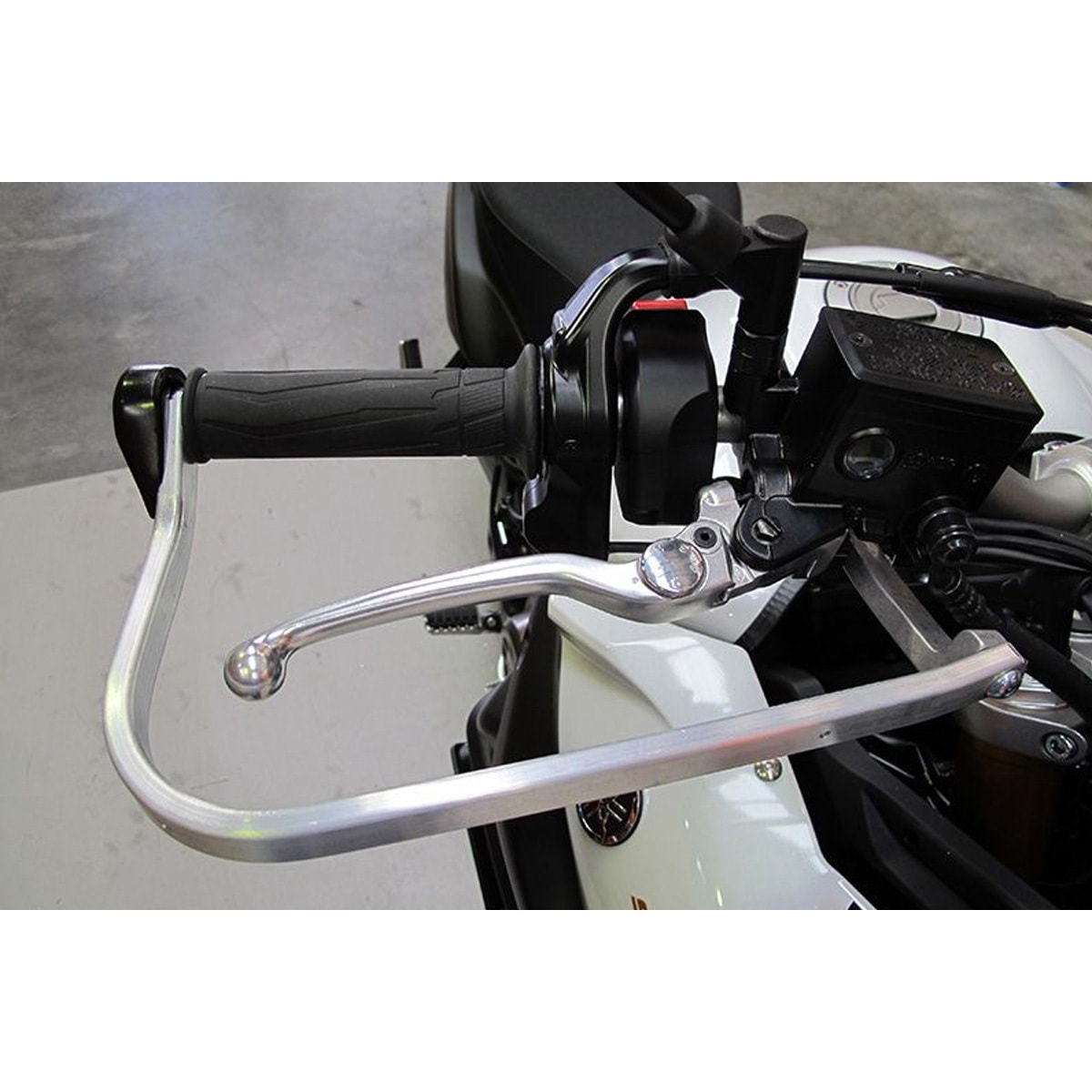 BHG-053-00-NP ハンドルガードキット Two Point Mount Barkbusters