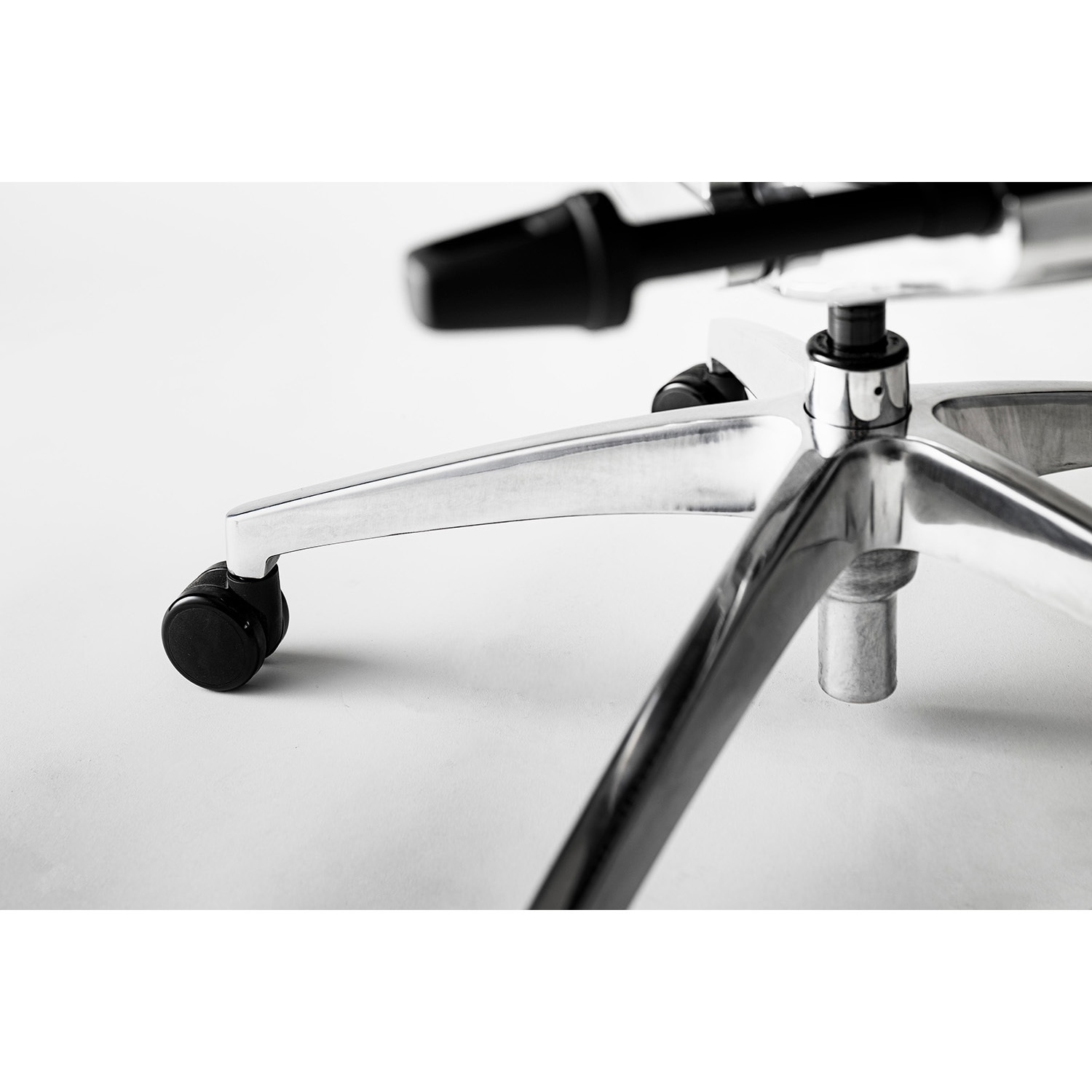 EJ2-LAM-BK (BKframe) オフィスチェア・肘掛け・キャスター エルゴ