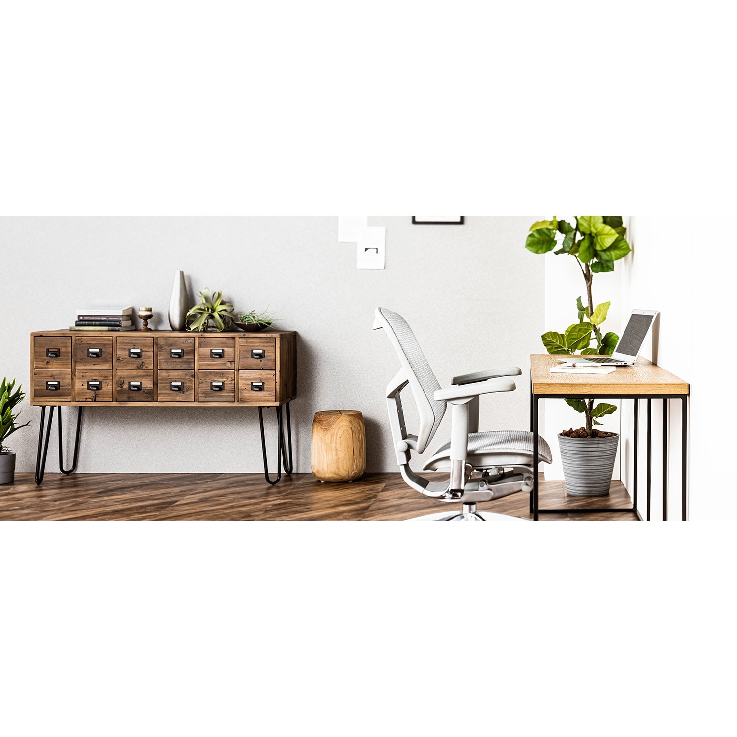 EJ2-LAM-BK (BKframe) オフィスチェア・肘掛け・キャスター エルゴ