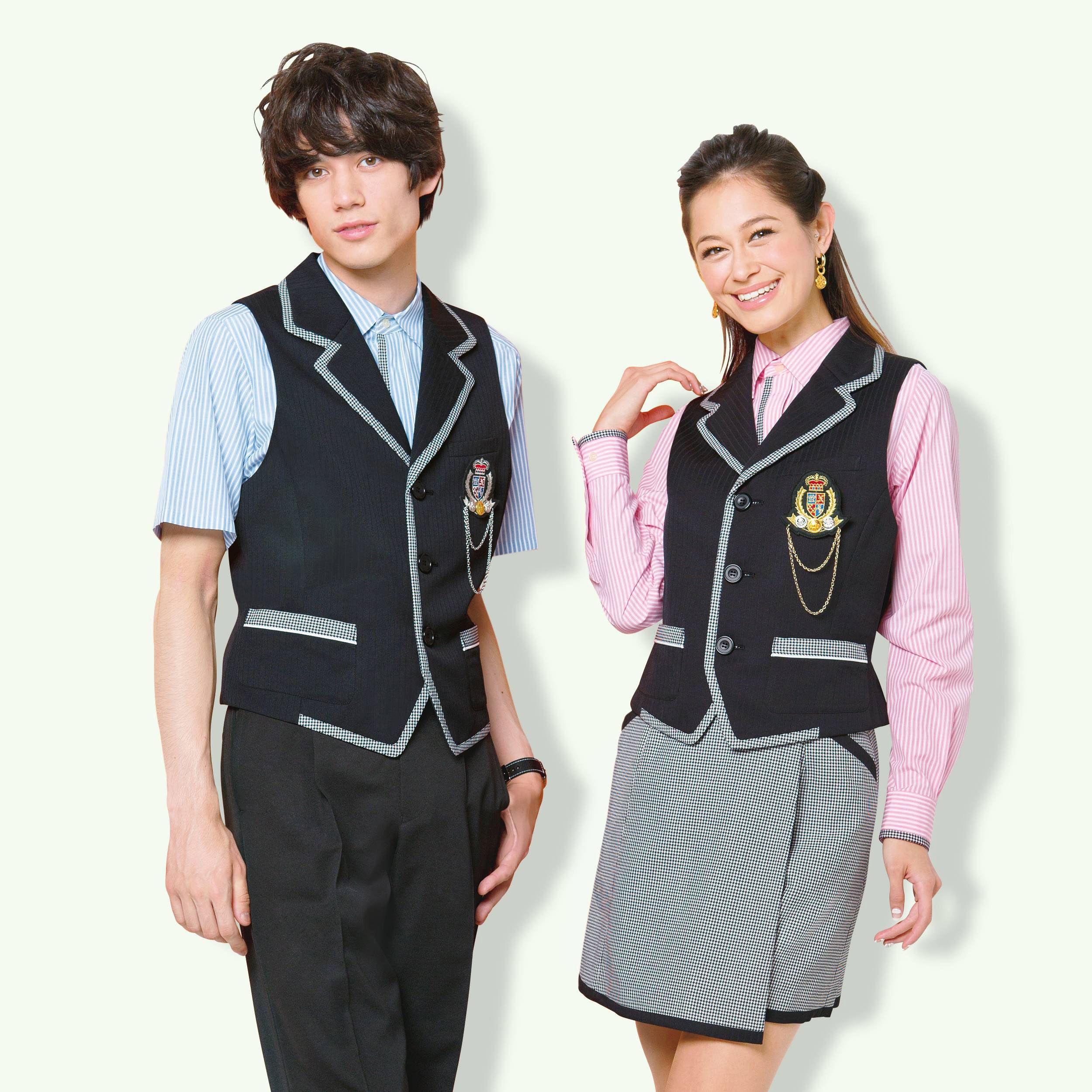 AAH192 AMUS-NET ベスト カーシーカシマ 女性 シャドーストライプ ブラック色 サイズSS  AAH192