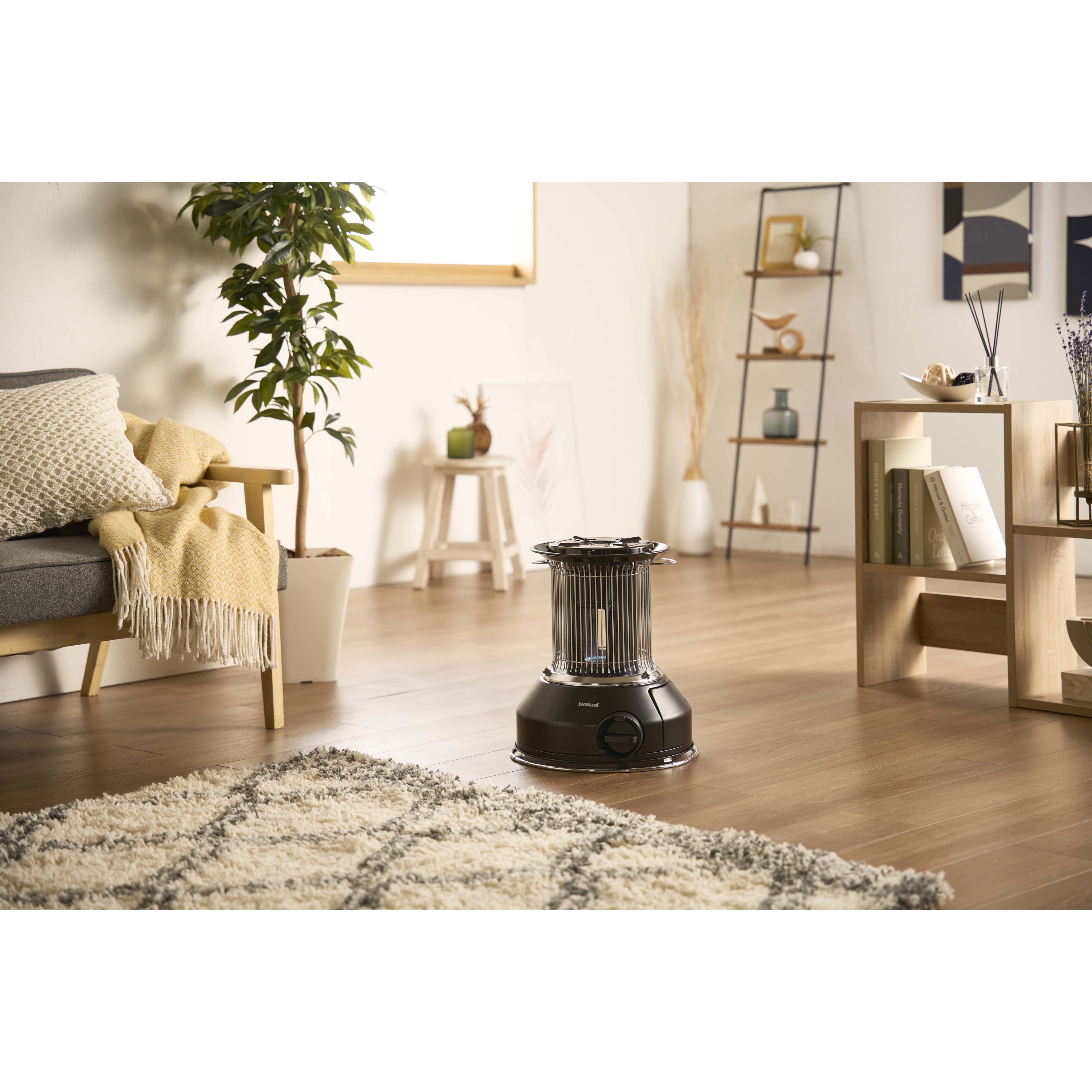 CB-STV-MRD カセットガスストーブ マル暖(屋内外兼用) 1台 イワタニ