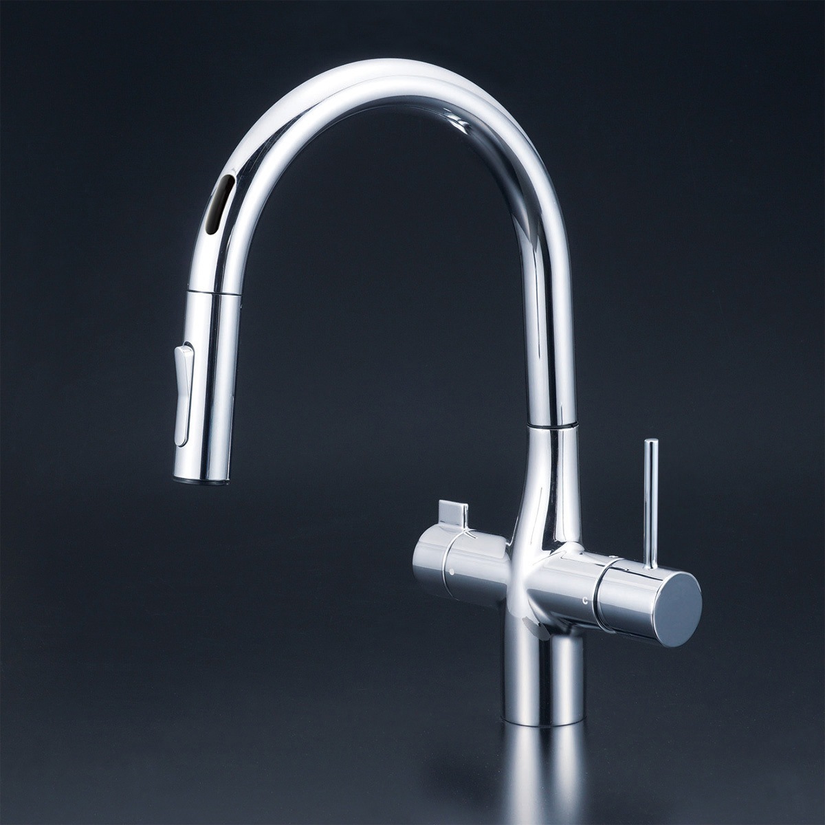 KM6091SCEC 流し台用シングルレバー式シャワー付混合栓(グースセンサー付)eレバー KVK 電源式 キッチン用 AC100V
