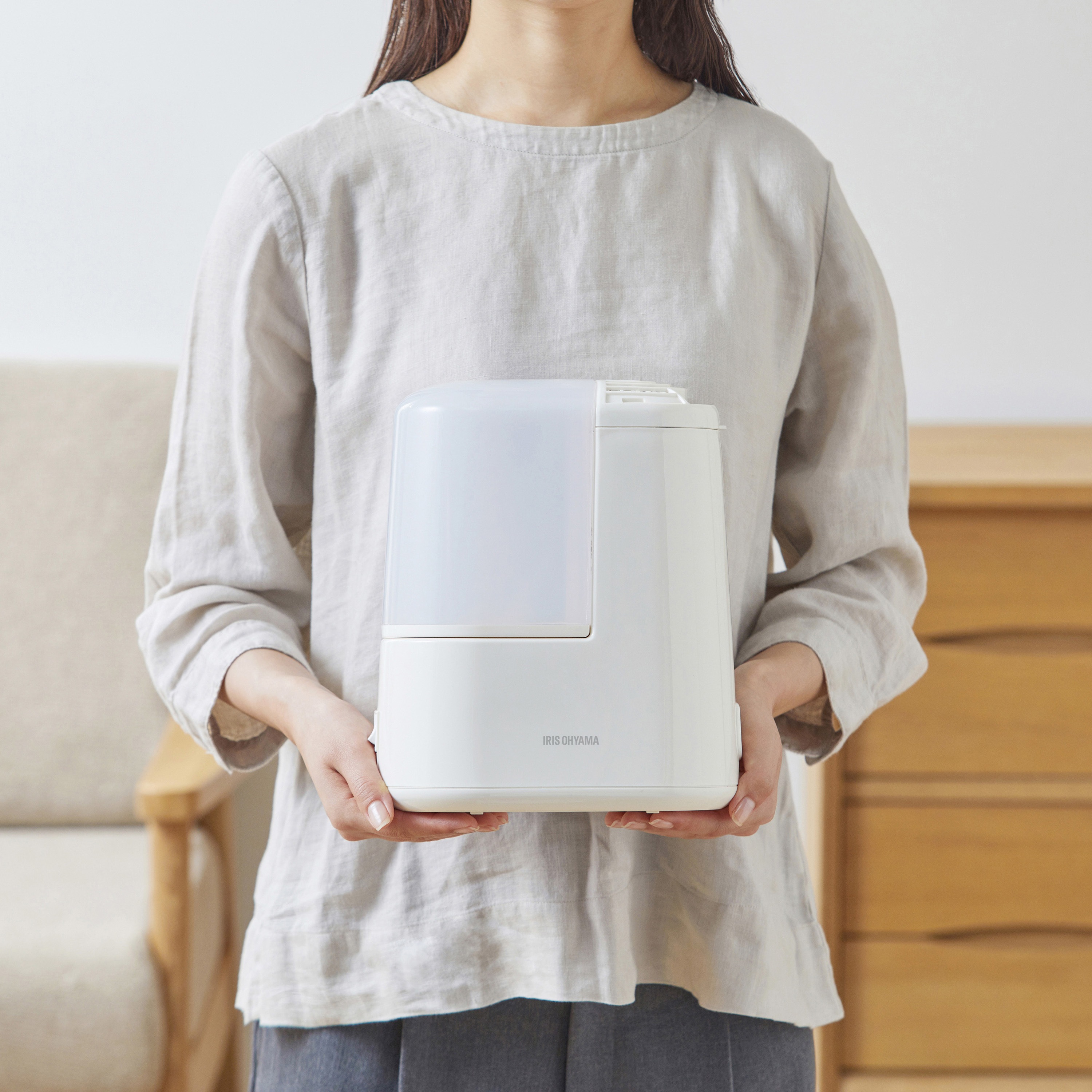 AHM-H12B-C スチーム式加湿器 120ml 1台 アイリスオーヤマ 【通販