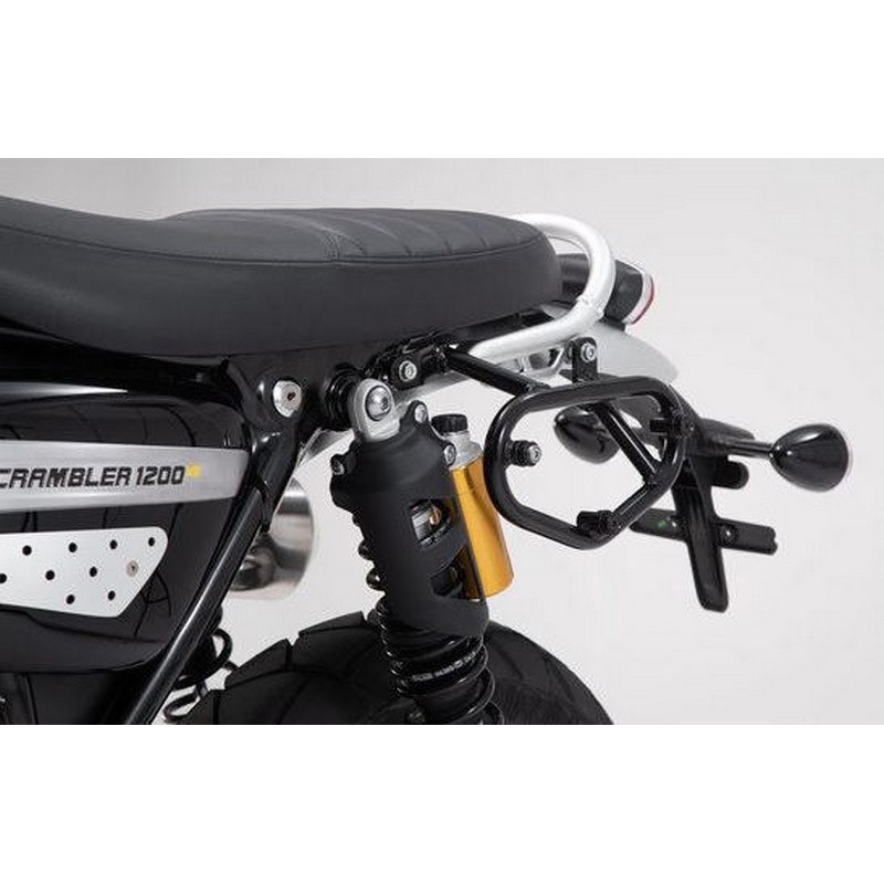HTA.11.929.10000 SLC サイドキャリア 左側 Triumph Scrambler 1200 (18-). 1個 SW-MOTECH (エスダブリューモテック) 【通販モノタロウ】
