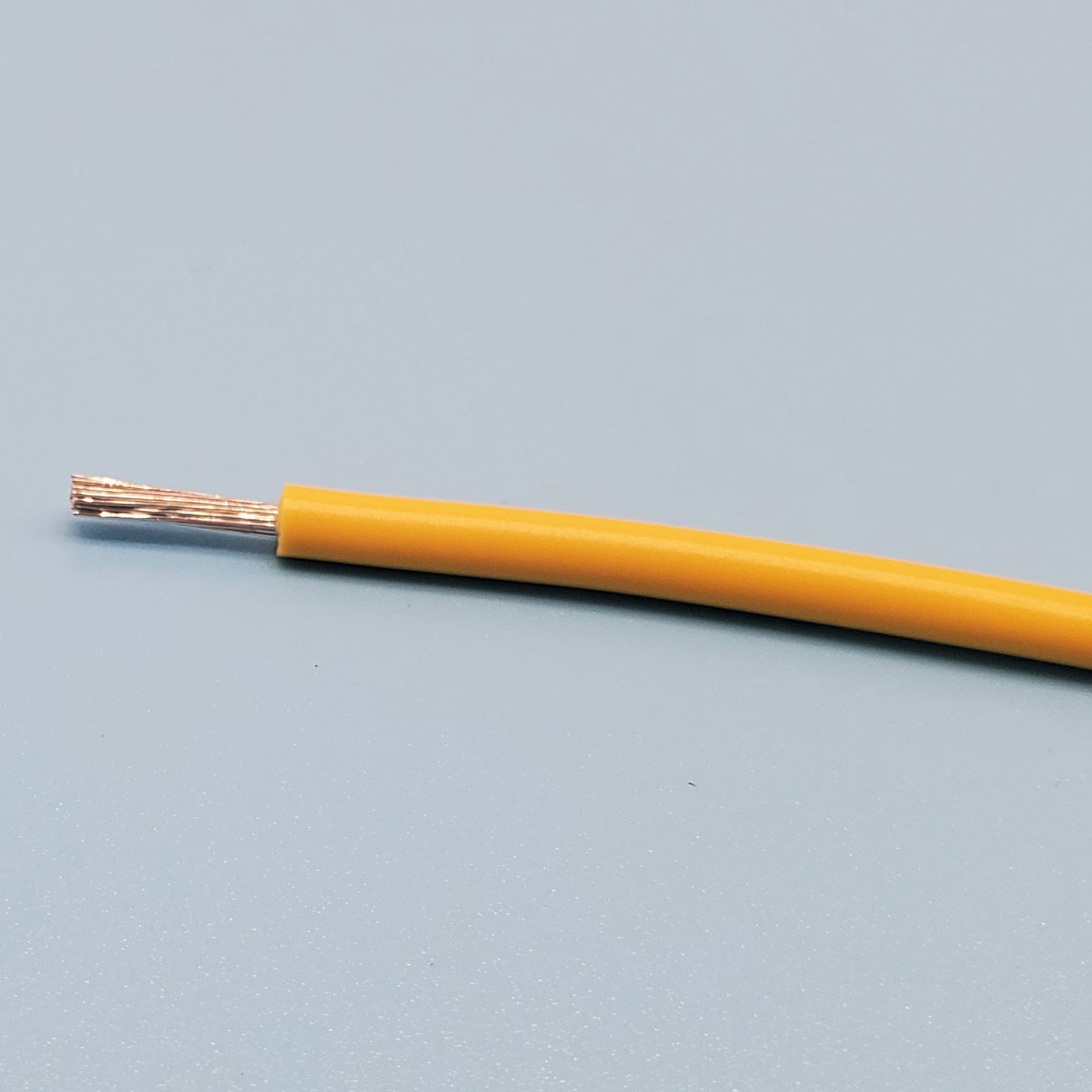 UL1015 AWG10 キ UL1015 AWG10 1本(305m) 品川電線 【通販モノタロウ】