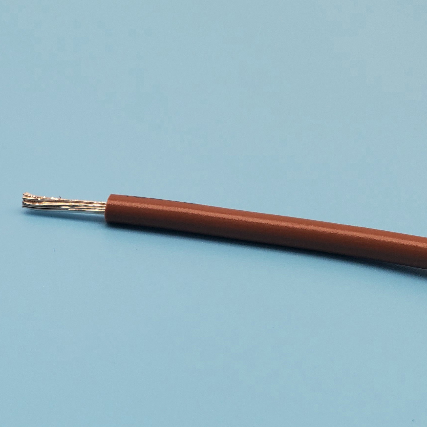 UL1015 AWG10 チャ UL1015 AWG10 1本(305m) 品川電線 【通販モノタロウ】