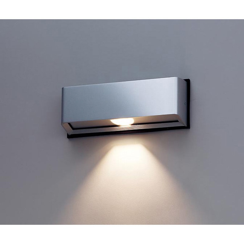 NNY20236KLE1 LEDブラケット(防犯照明用) 出入口用 Panasonic(パナソニック) 壁面 調光不可 消費電力6.9W 電球色 3000K Ra85   NNY20236KLE1 27,937円
