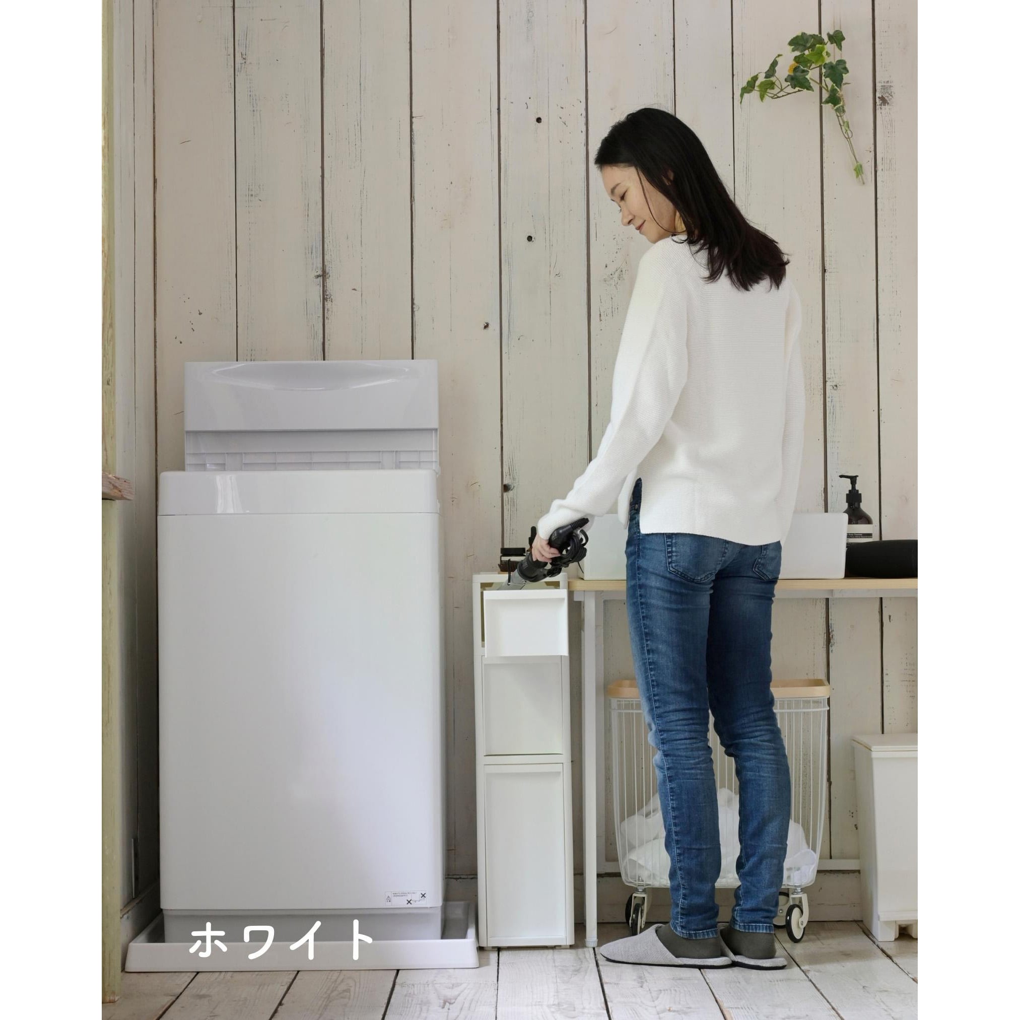 LI-S1M1L1 WH/WH スリムストッカー 隠しキャスター付き JEJア
