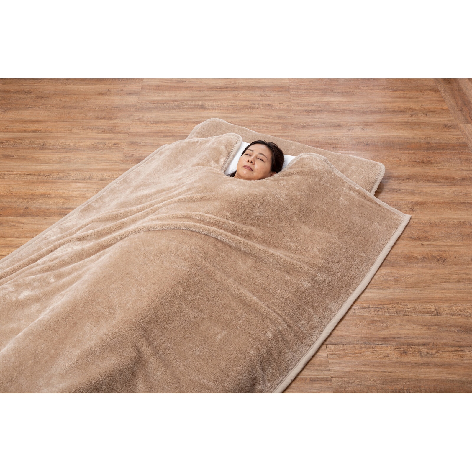 04227 ファミラ あったか健康温繊毛布4点セット ファミリー・ライフ ブラウン色 シングルサイズ 6,878円