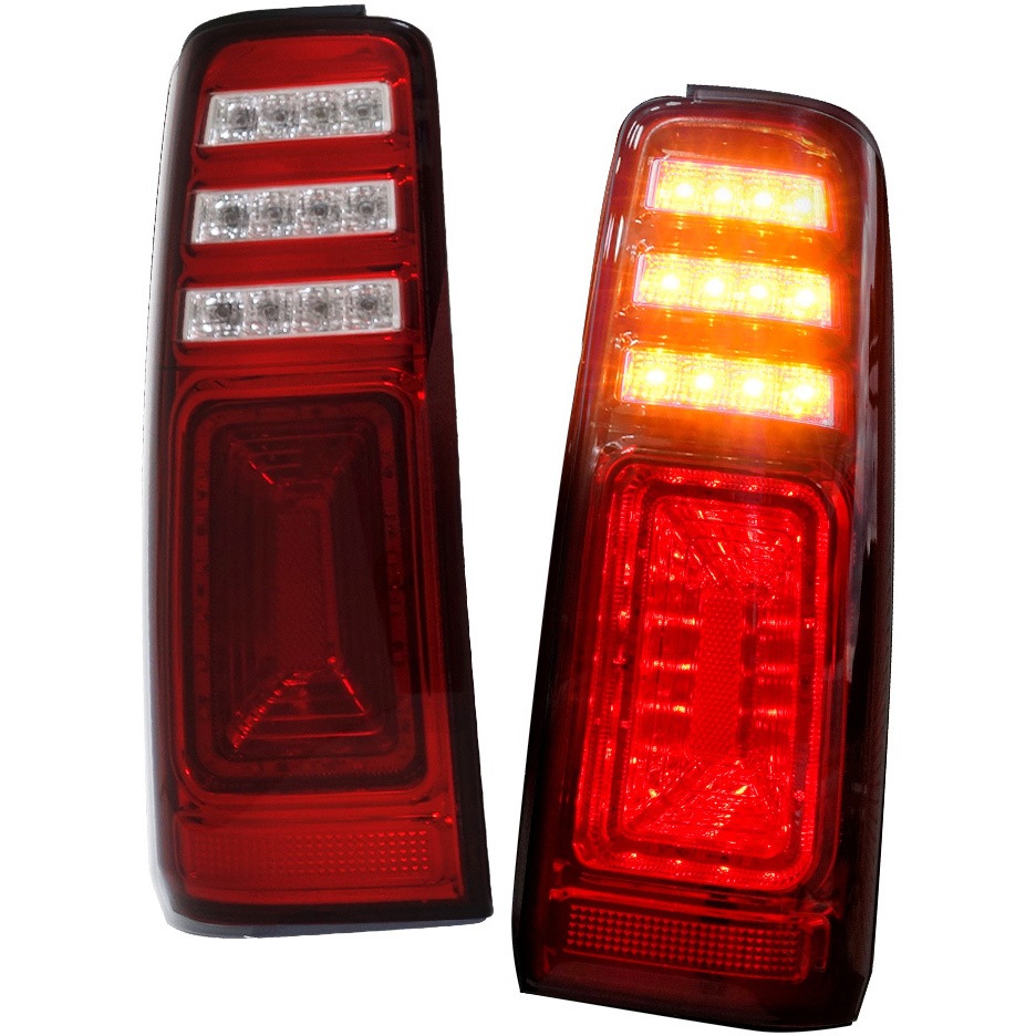 J205RC JB23ジムニー 3Dホール フルLEDテールV2  流れるウインカー仕様 レッドクリアー 1セット クリスタルアイ 【通販モノタロウ】 26,235円