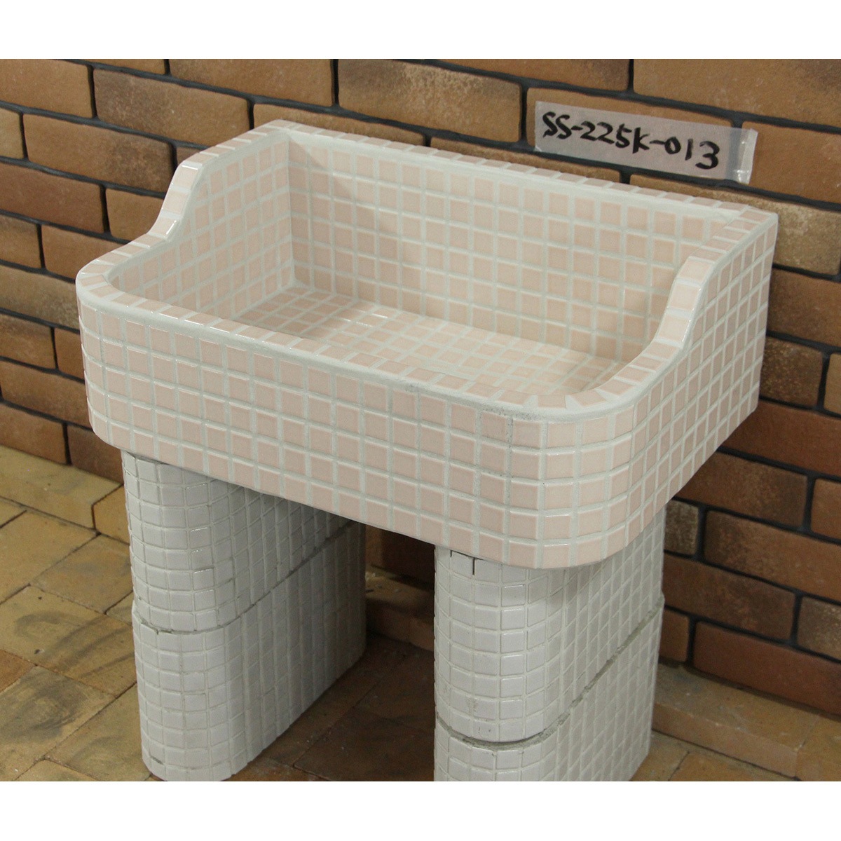 nagasi-ss-225k-013 昭和レトロ流し台SSサイズレギュラーカラー 1セット 玉川窯業 【通販モノタロウ】