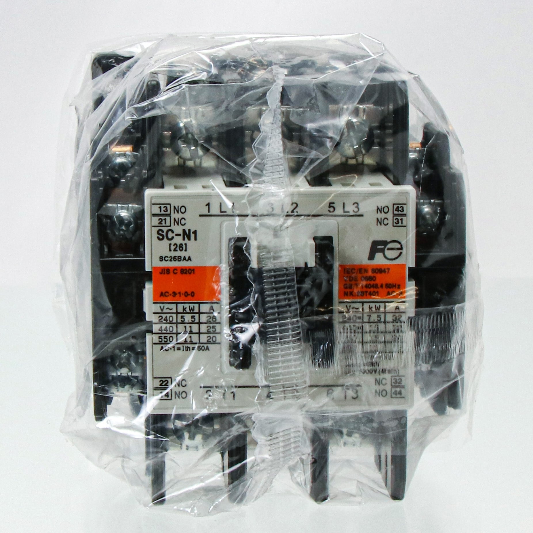 人気 ETOU-tvil富士電機 標準形電磁接触器 ケースカバー無 SC-N7 コイル200V