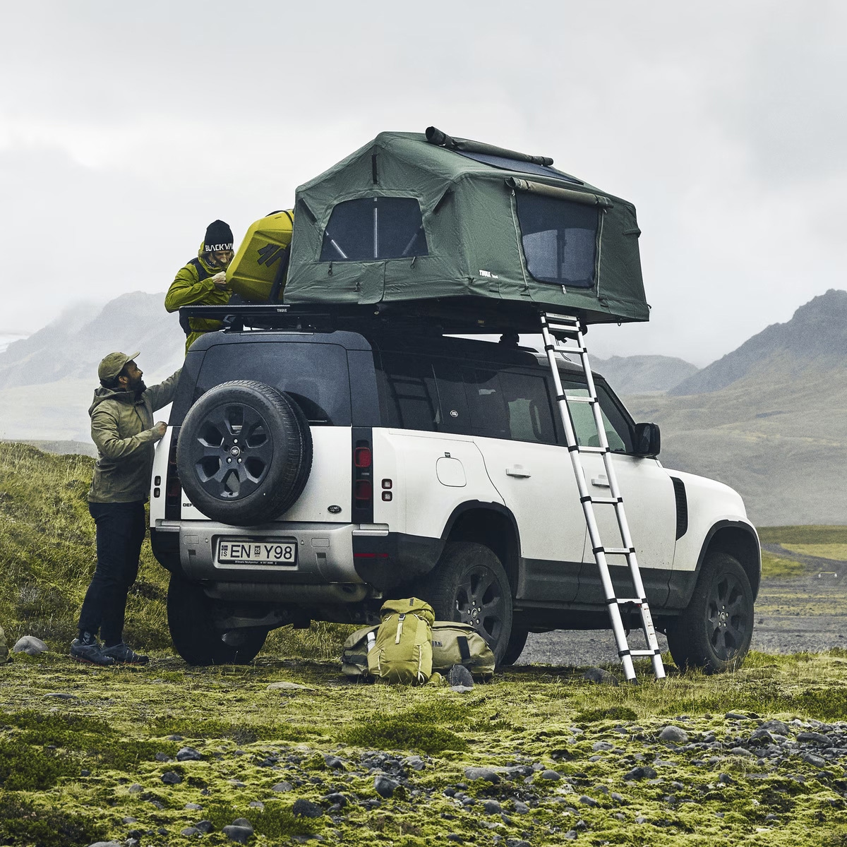 THULE ルーフレール キー付きロック付き Amazon | Thule 1500001051 鍵付きロック シルバー | ルーフ