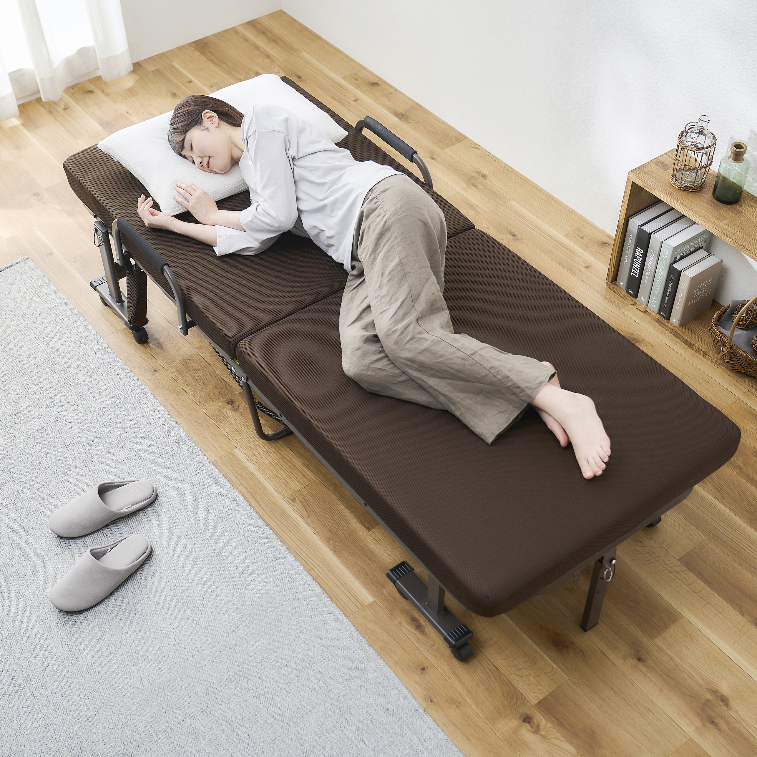 OTBSS-KDH 折りたたみ電動リクライニングベッド セミシングル 1