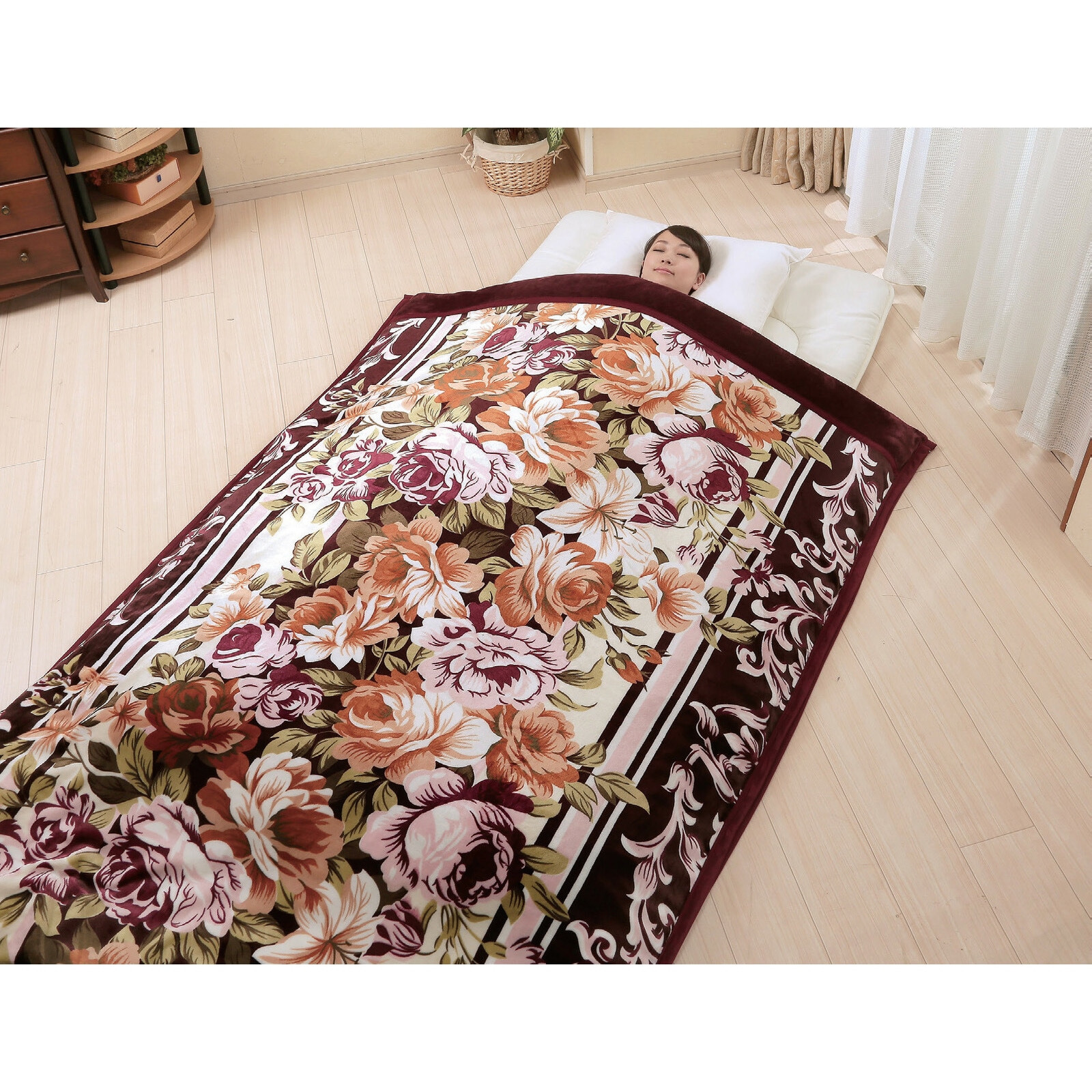 a31163 掛布団カバーになる衿付きマイヤー2枚合わせ毛布 ファミリー・ライフ ブルー+ワイン色 寸法(約)150×210cmシングルサイズ 1セット(2色) a31163 8,498円