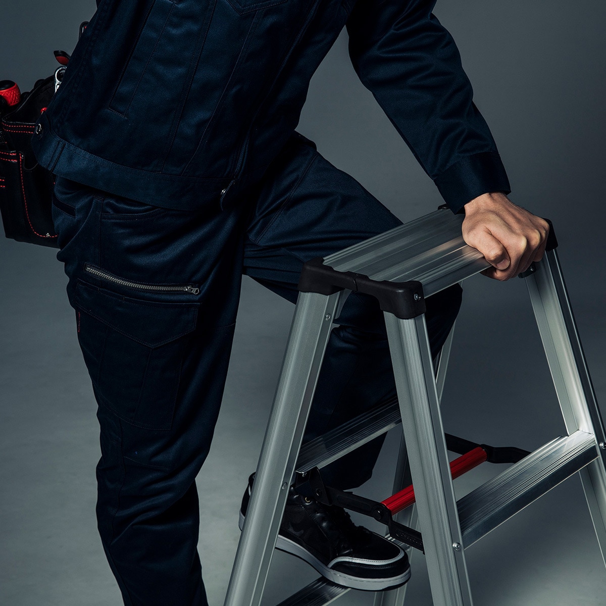 RZ-21c 専用脚立 脚軽 RZ 長谷川工業 天板高さ1.99m踏ざん踏面幅55mm