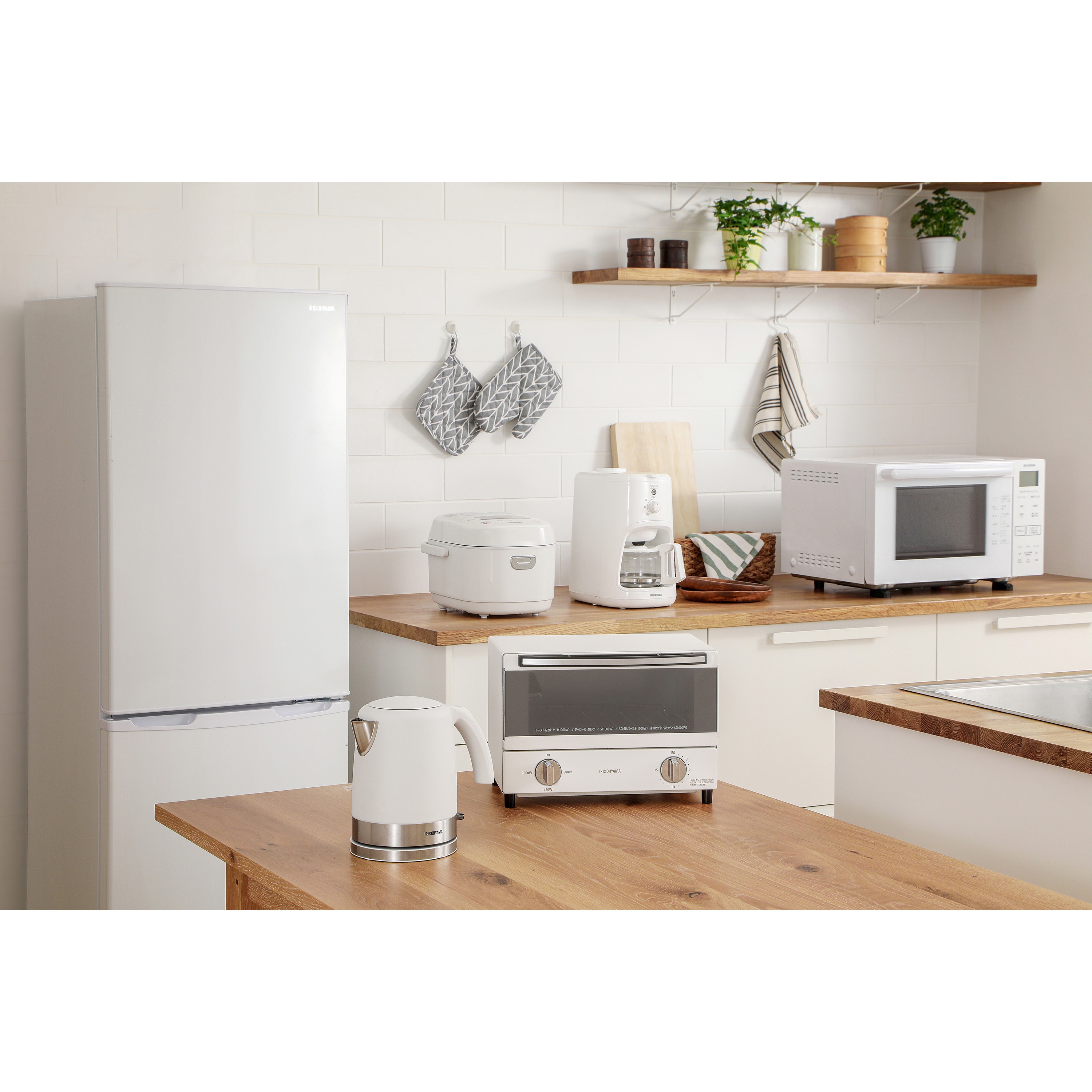 Amazon | アイリスオーヤマ オーブンレンジ 18L フラット