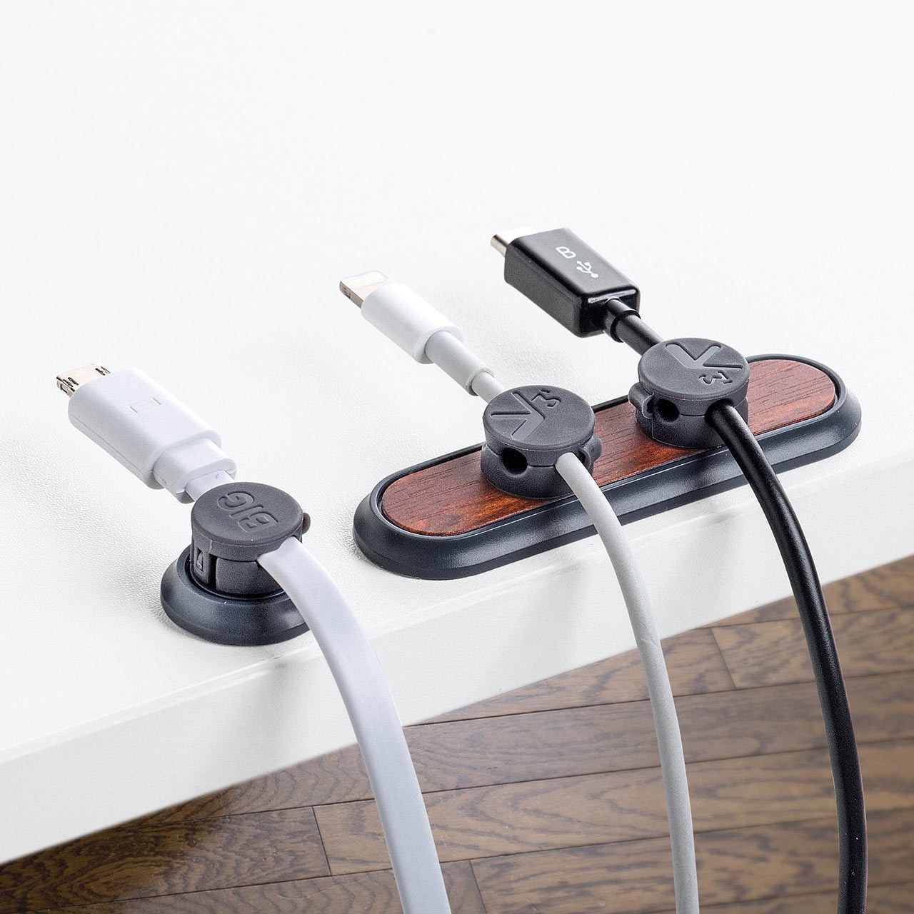 200-CA038 ケーブルホルダー サンワダイレクト 1個 200-CA038 - 【通販