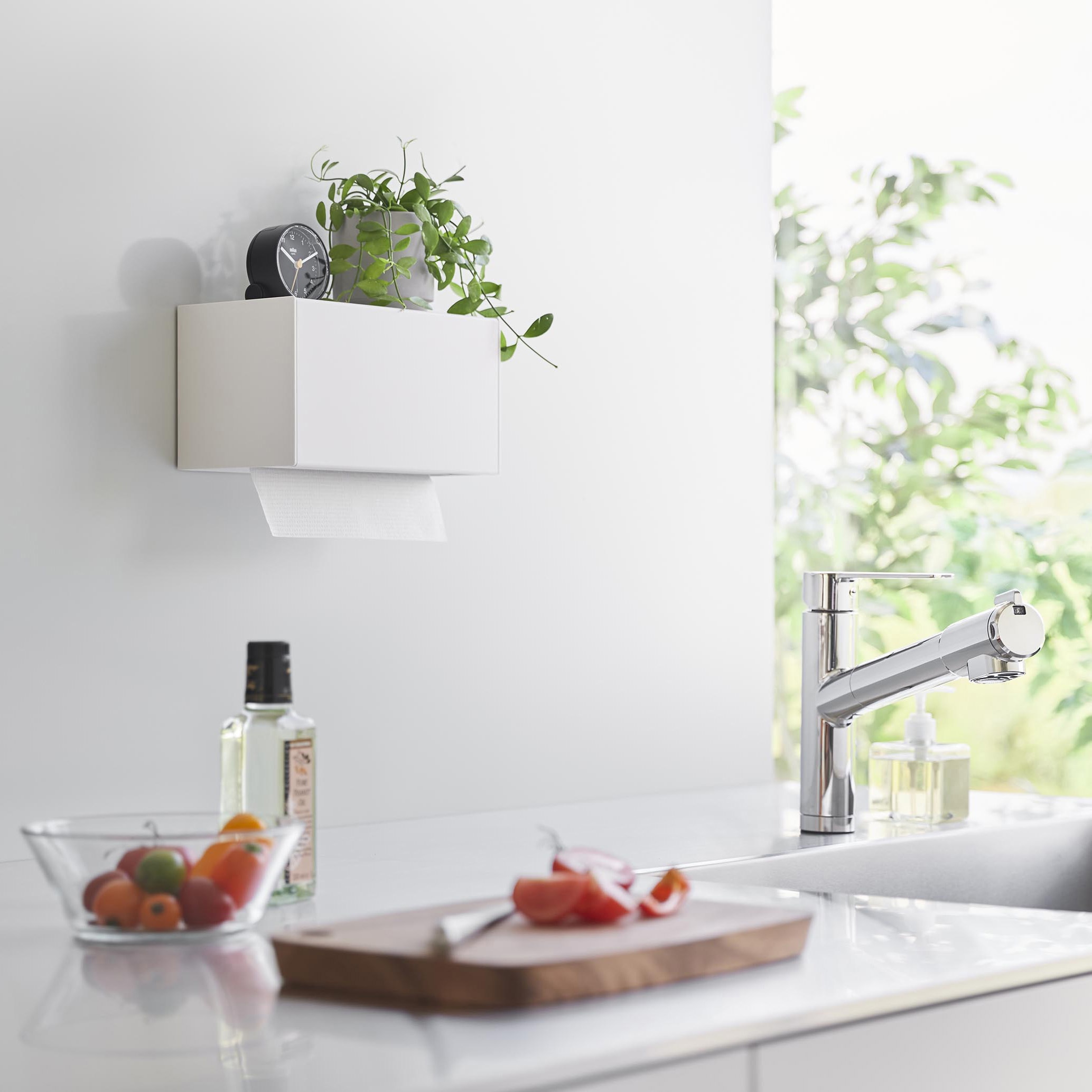 2192 マグネットトレー付きペーパータオルディスペンサー タワー 山崎