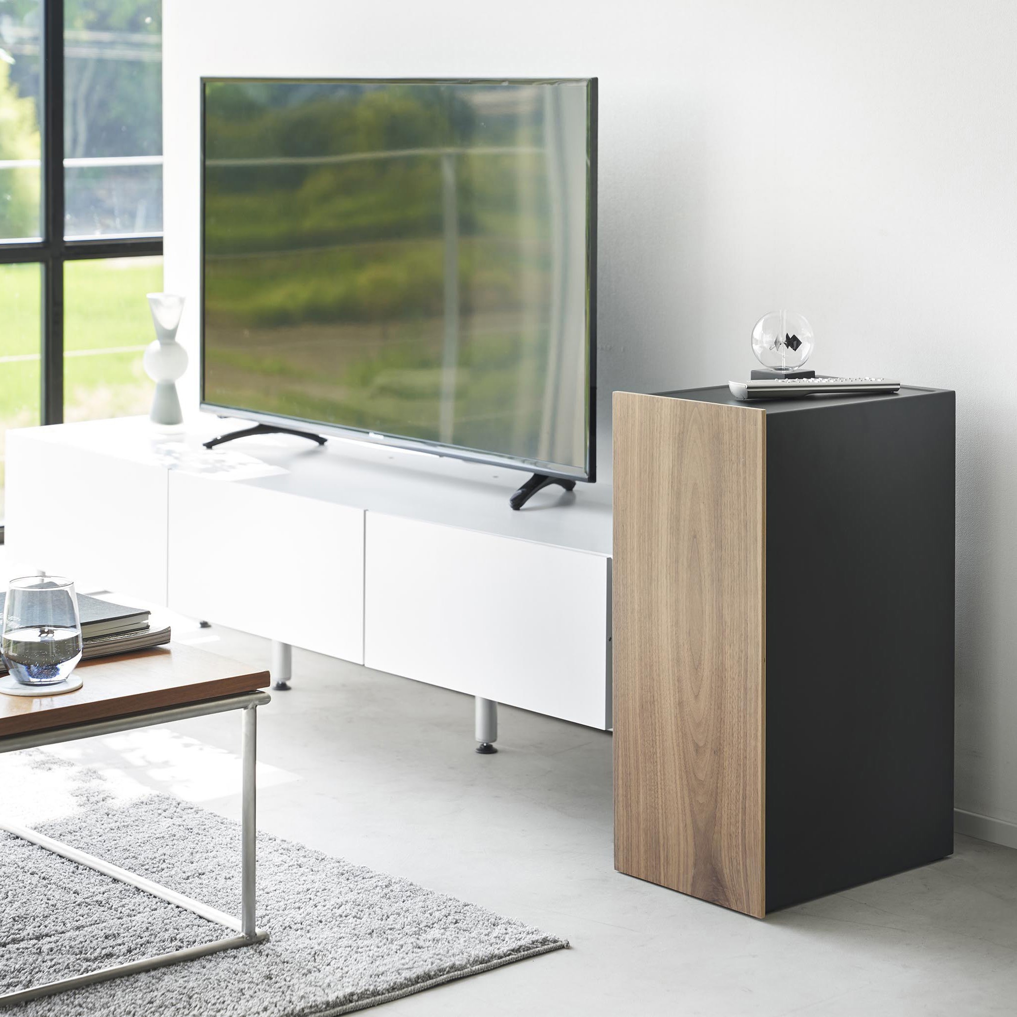 2110 ゲーム機収納ラック タワー ホワイト 山崎実業 ブラック色