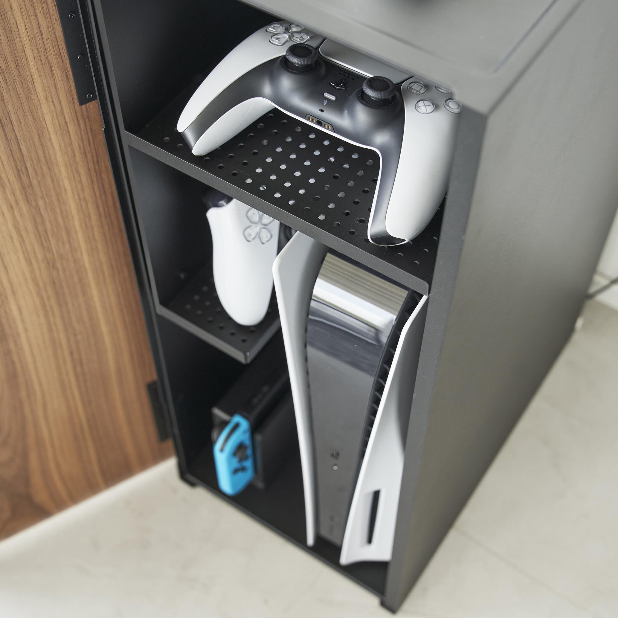 【新品】ゲーム機収納ラック 山崎実業 白【 完成品 】 新品】ゲーム機収納ラック 山崎実業 白【 完成品 】 新品】ゲーム機