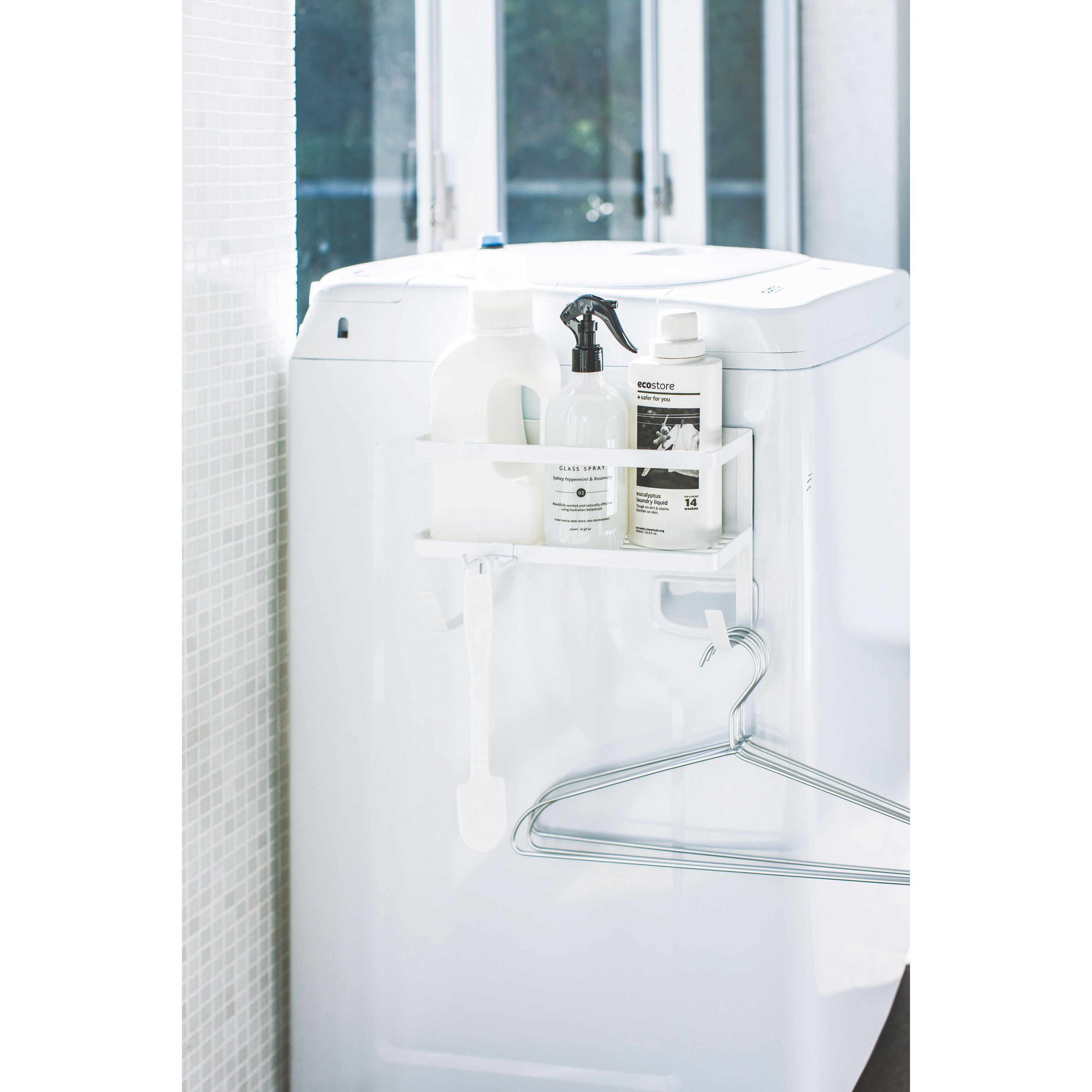 4768 ホースホルダー付き洗濯機横マグネットラック タワー 山崎