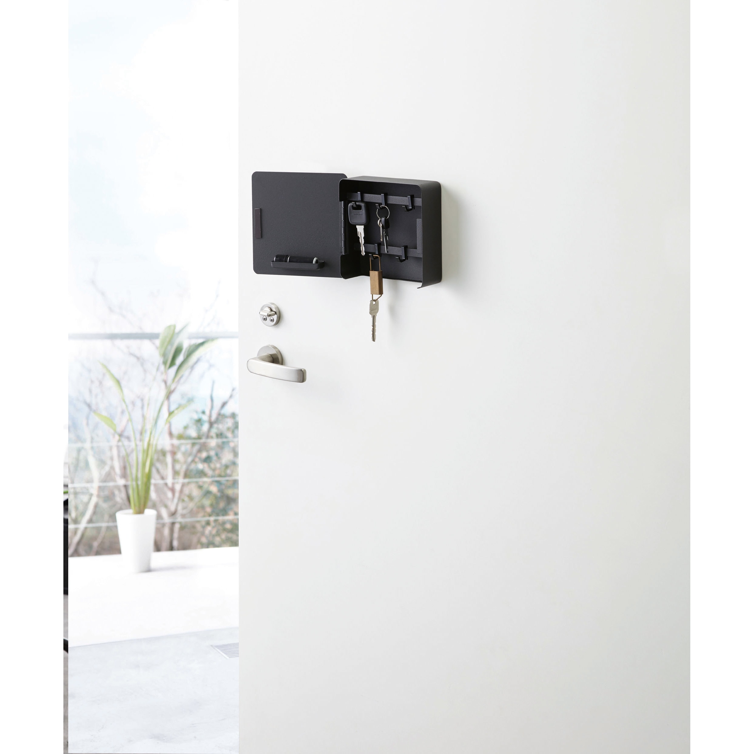 4800 マグネットキーフック2段 タワー 1個 山崎実業 【通販モノタロウ】