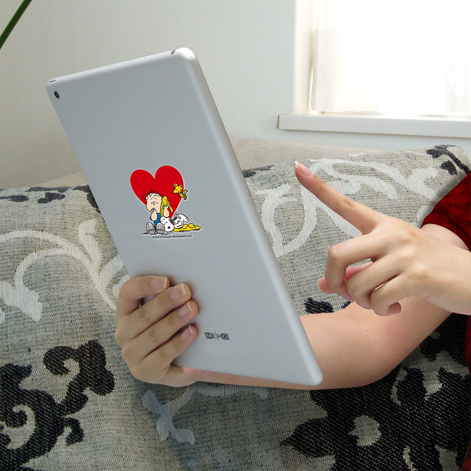 Sn228 イニシャルステッカー スヌーピー 明邦 Sn228 1個 通販モノタロウ