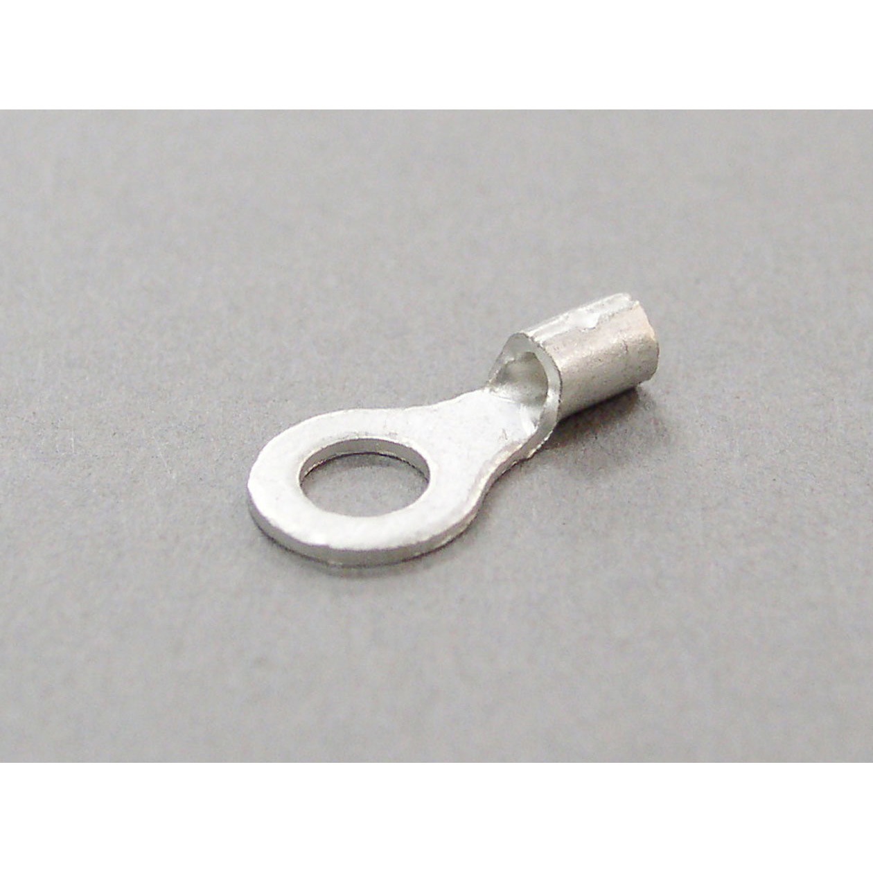 R 1.25-4M3000個 丸形圧着端子 ニチフ 電線抱合範囲0.25～1.65mm<sup>2</sup> 1箱(3000個)