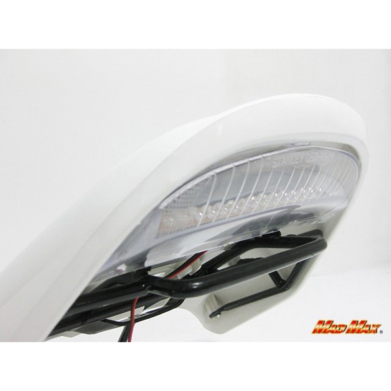 MM19-0072 スマートディオZ4 リアスポイラーASSY MAD MAX(マッド