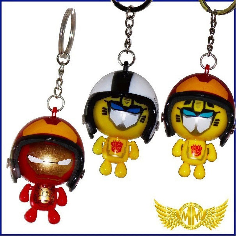 ロボット型キーホルダー レッド MM50-0399-01R ロボットキーホルダー ロボ隊長 レッド 1個 MAD MAX