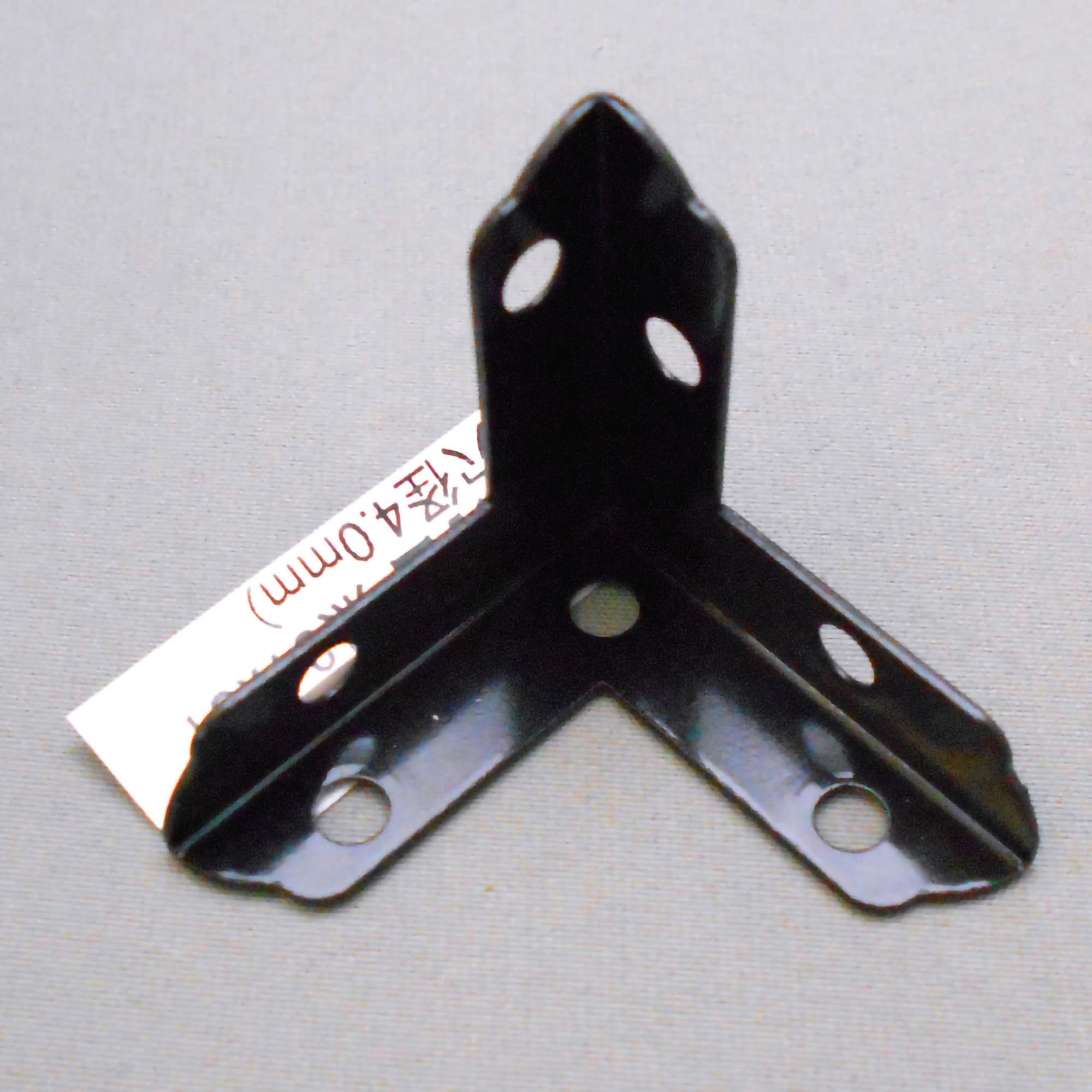 IH-028 カラー隅金 三方面 WAKI(和気産業) 1個 IH-028 【通販モノタロウ】
