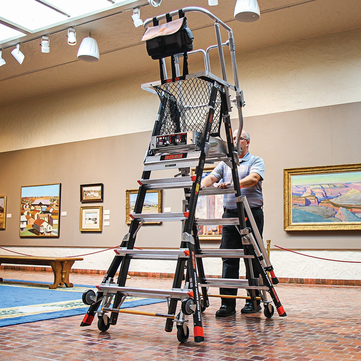 【金・仕事運上昇】ミニ！大人気！太陽放射タイチンルチル⭐️ R45 ⭐️台座付 金・仕事運上昇】ミニ！大人気！太陽放射タイチンルチル⭐️ R45