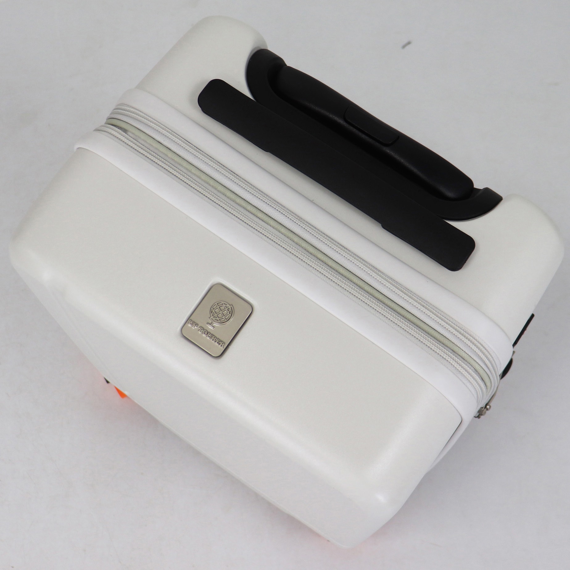 UT103-2 WTS カラーフット拡張キャリーケース 一六八 ホワイト色 容量