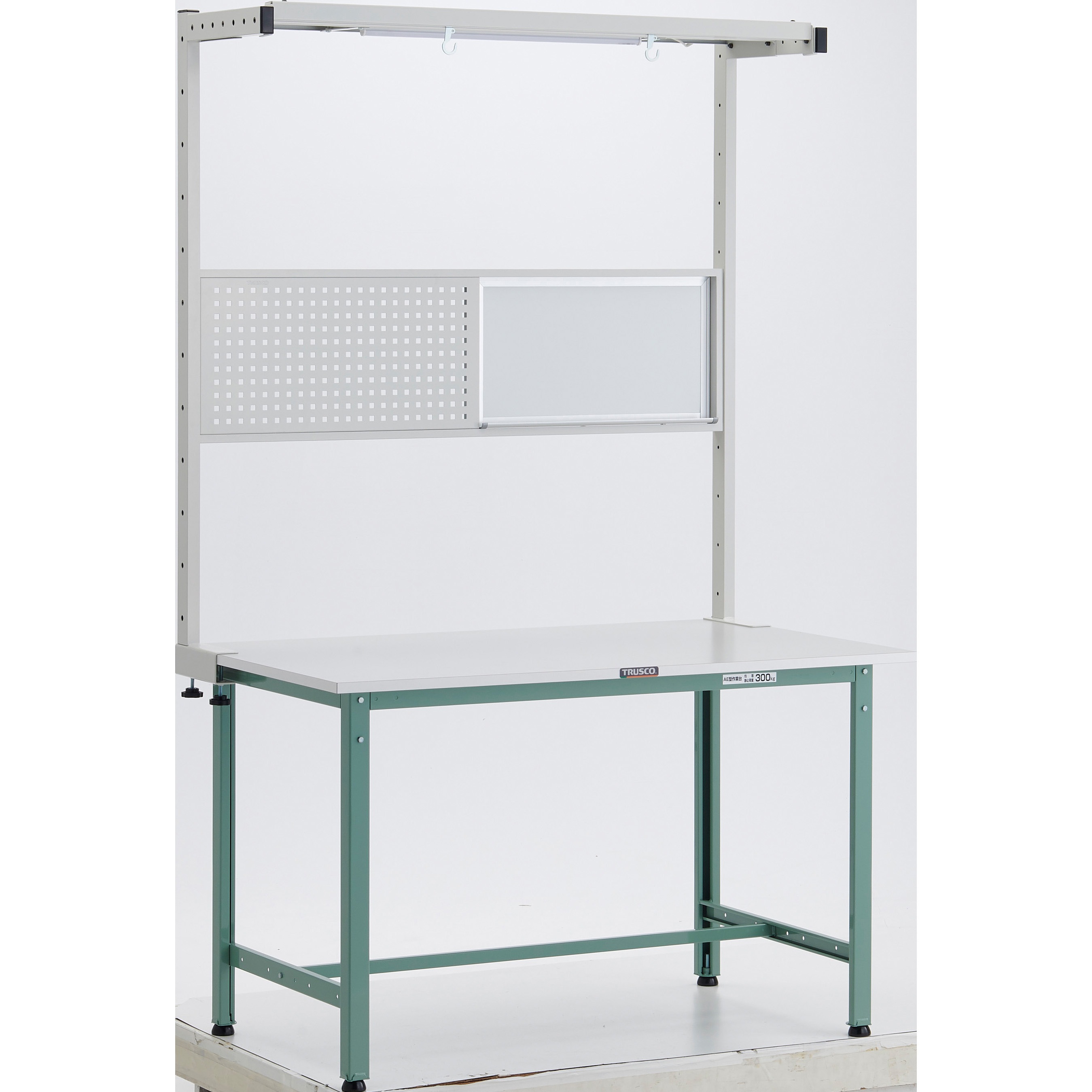 RAE-1260THFS 軽量作業台(ツールハンガーオプションフルセット付)リノリューム張 TRUSCO 荷重300kg 間口1200mm奥行600mm高さ1948mm  RAE-1260THFS 60,390円