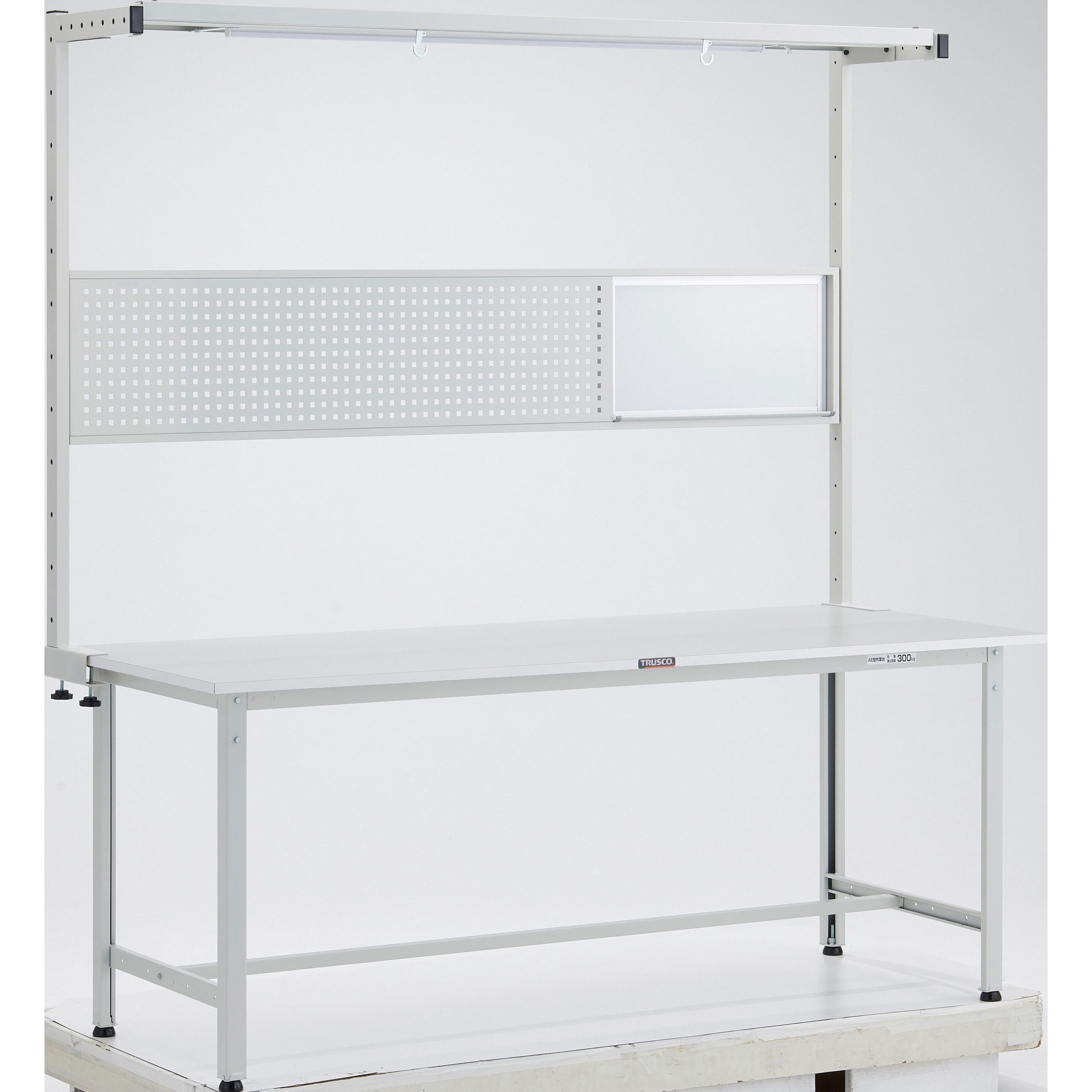 RAE-1800THFS W 軽量作業台(ツールハンガーオプションフルセット付)リノリューム張 TRUSCO 荷重300kg 間口1800mm奥行750mm高さ1948mm  RAE-1800THFS W