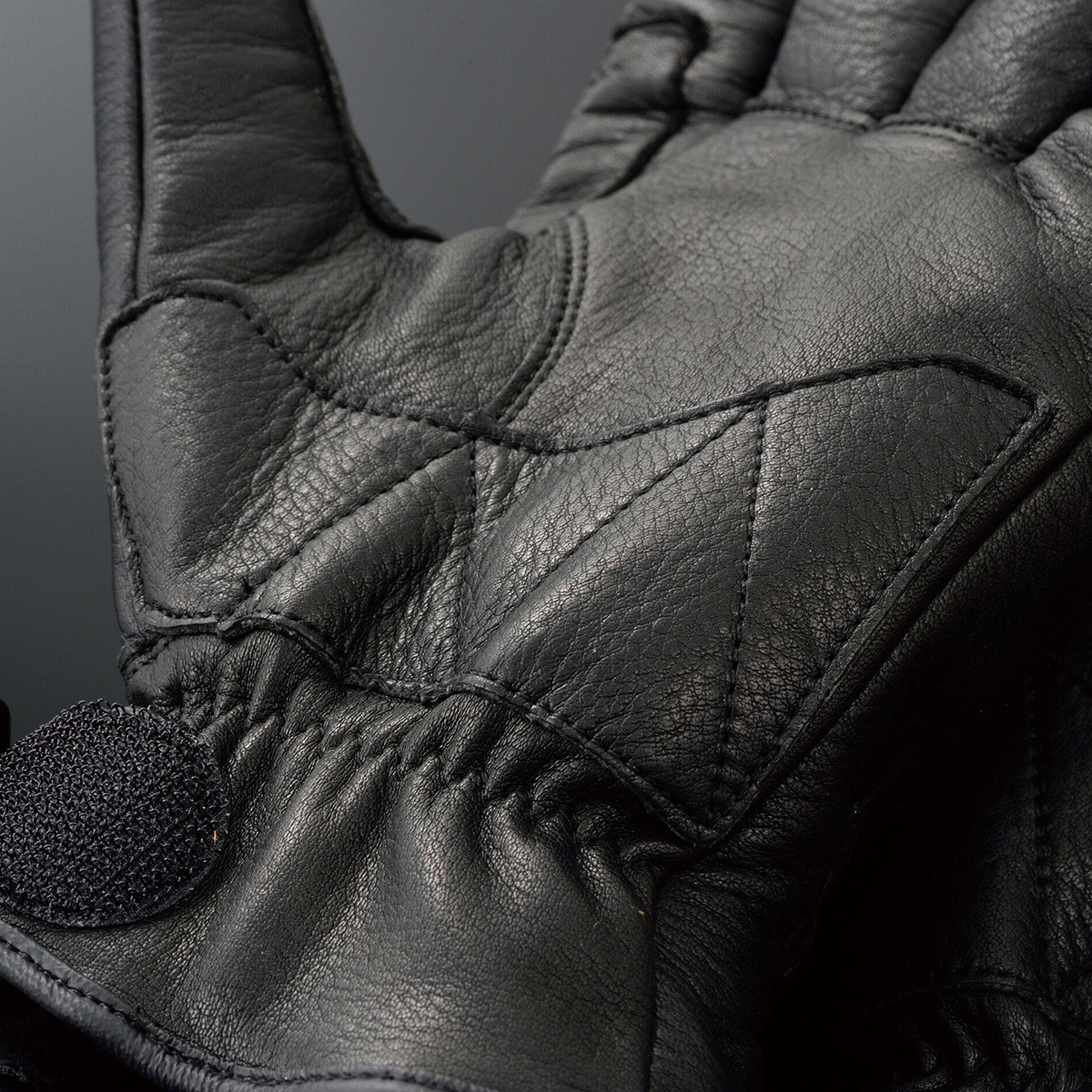 17577 タッチパネル対応 国産内縫いウィンターグローブ 1双 DAYTONA