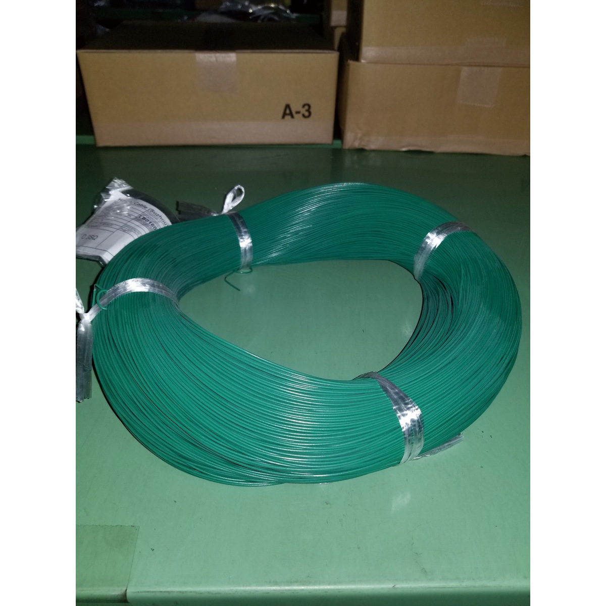 UL1571(IR) #26 ミドリ 非鉛照射架橋PVCワイヤ PROTERIAL(プロテリアル) より線 30V 導体外径0.48mm導体サイズ26AWG[mm<sup>2</sup>] 1巻(610m) 27,937円